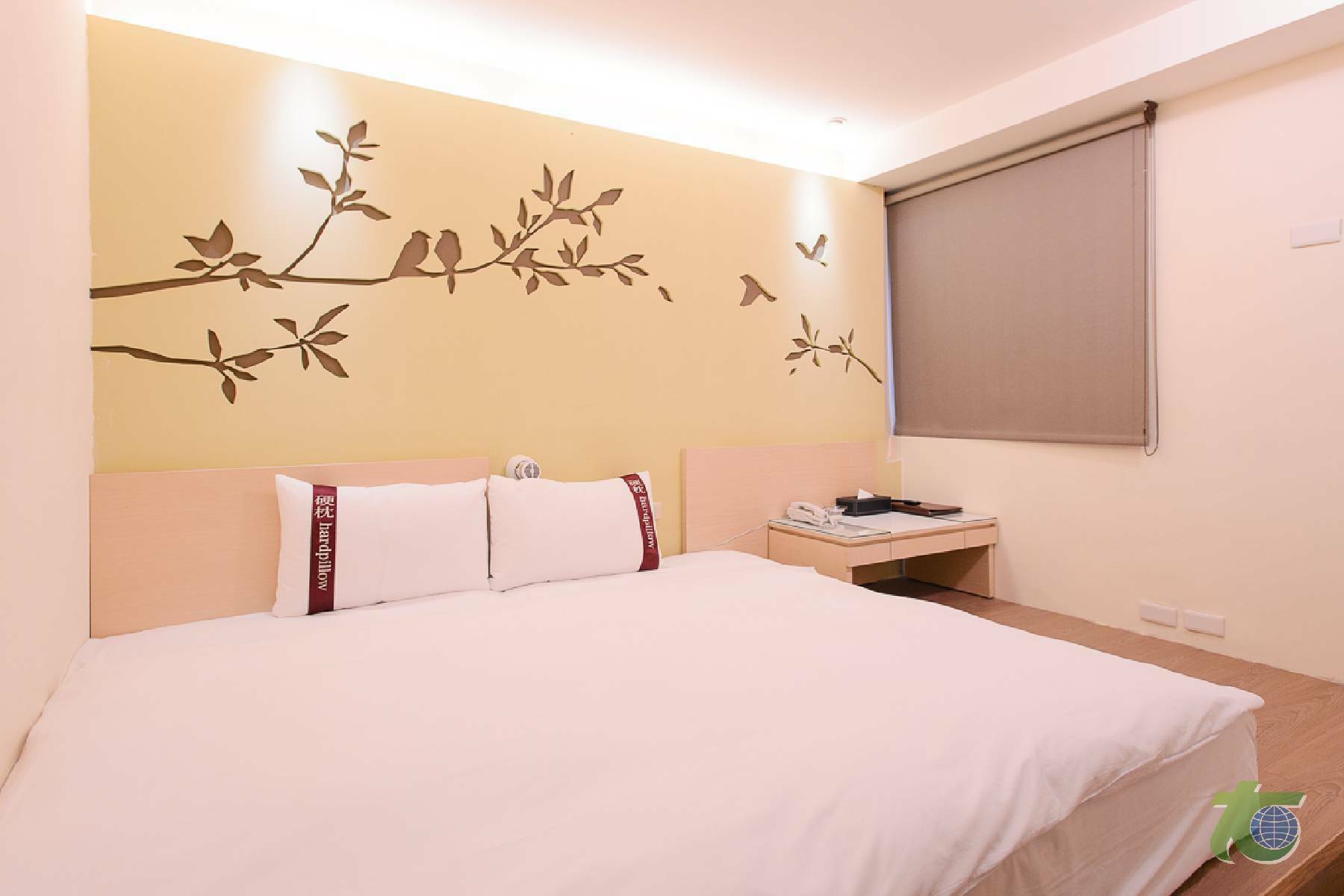 高雄休息hotel-奇異果快捷旅店(車站店)雙人床