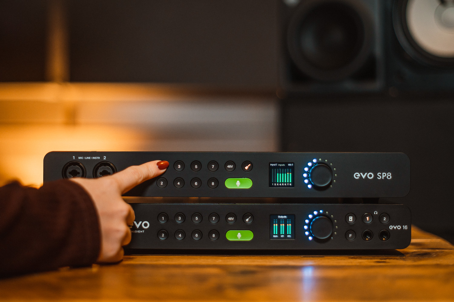 保固三年現貨庫存】Audient EVO SP8 8軌麥克風前級& AD/DA 保固三年現貨庫存】Audient EVO SP8 8軌麥克風前級& AD/DA