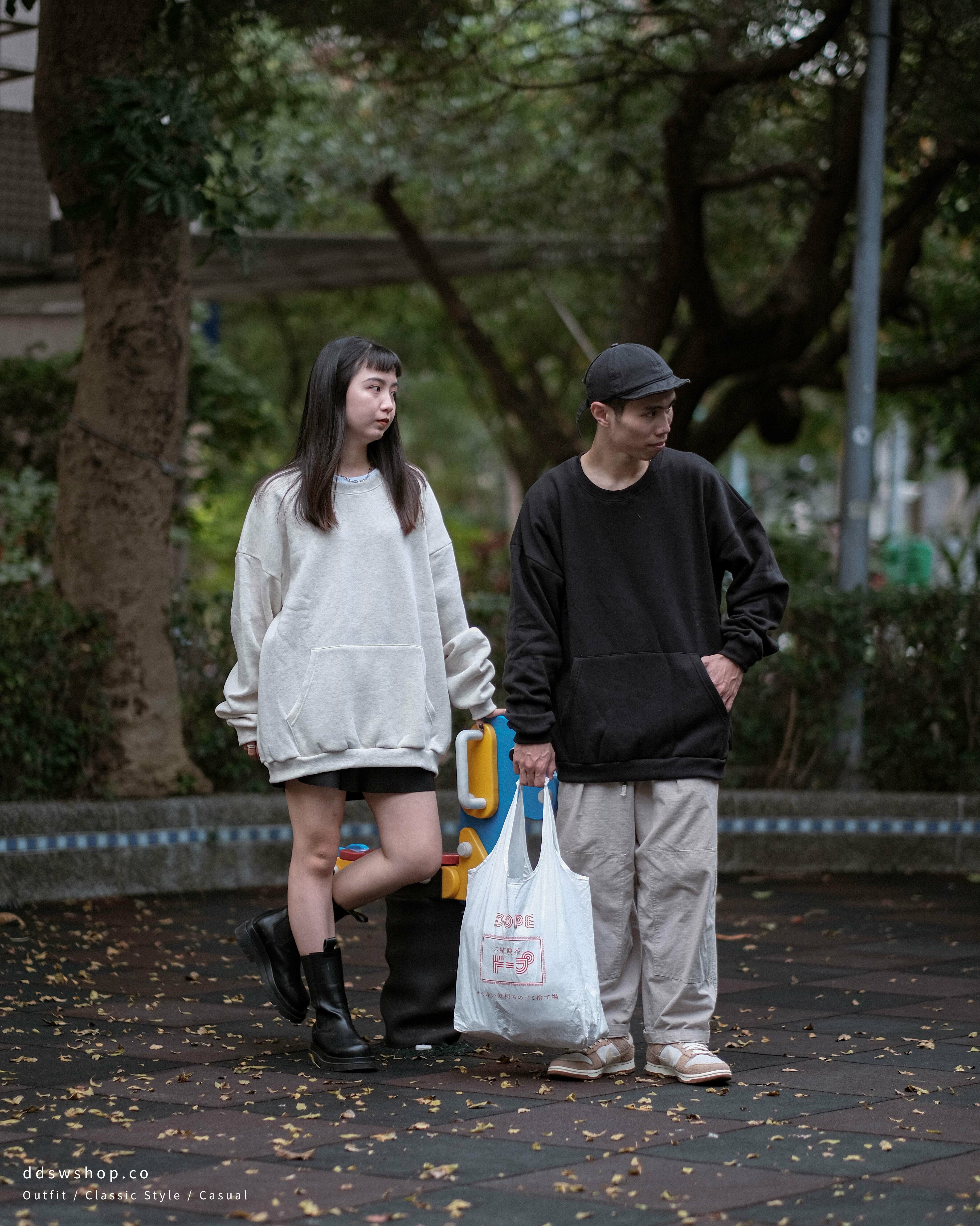 "現貨" D.CLOSET 大學踢 輕量 落肩 內刷毛 口袋 六色