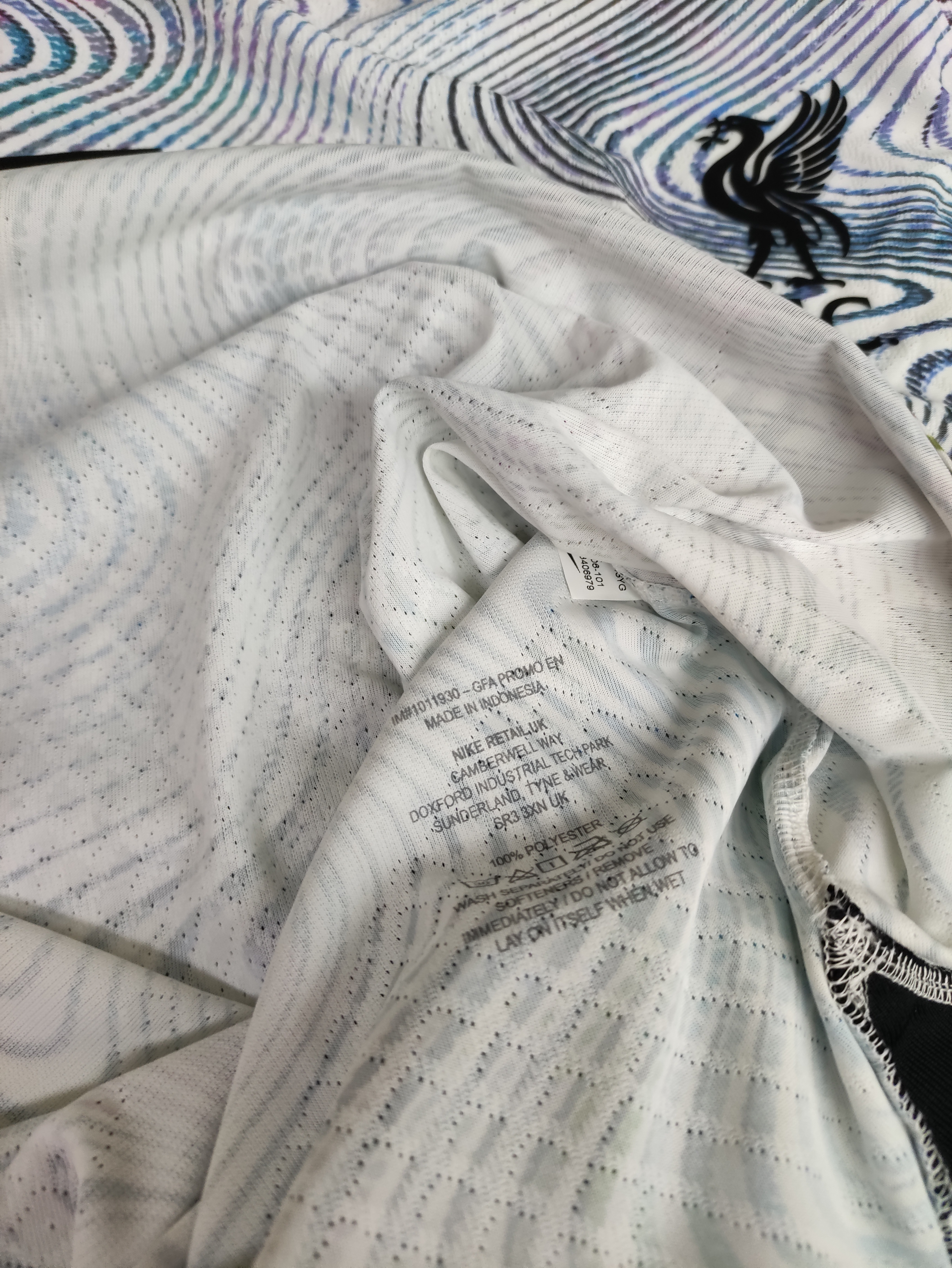 22-23利物浦作客更衣室球員版球衣