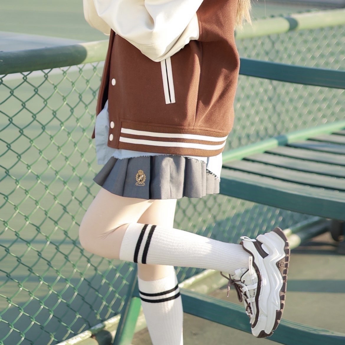 Daisy Fellows 黛西法羅 魔鬼一號 拿鐵 白咖 H2293-15