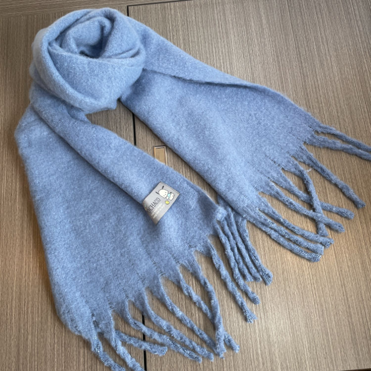 22223-PC Sanrio PC 狗冬天大圍巾