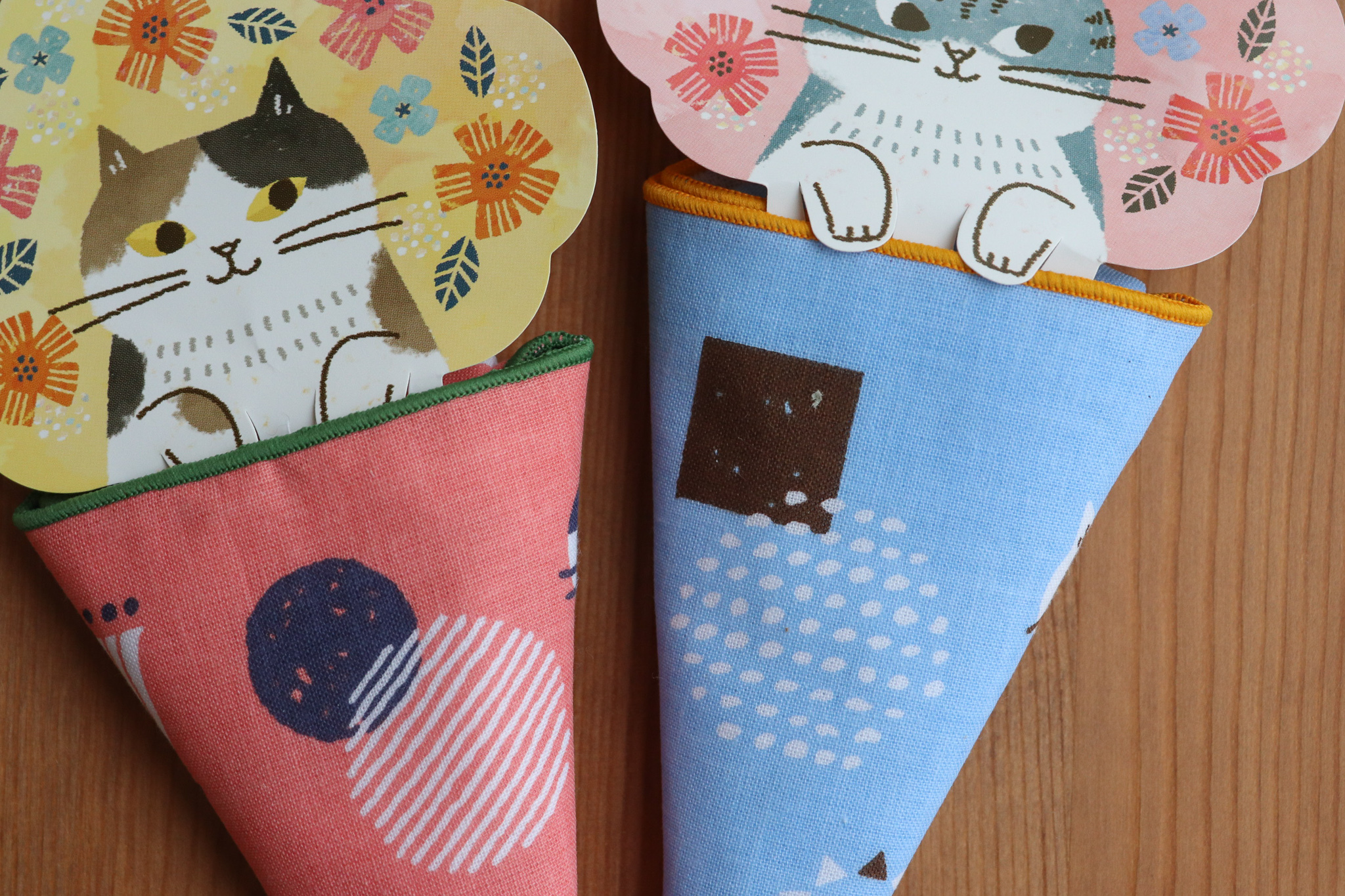 日本 Fika 貓咪 方巾 手帕