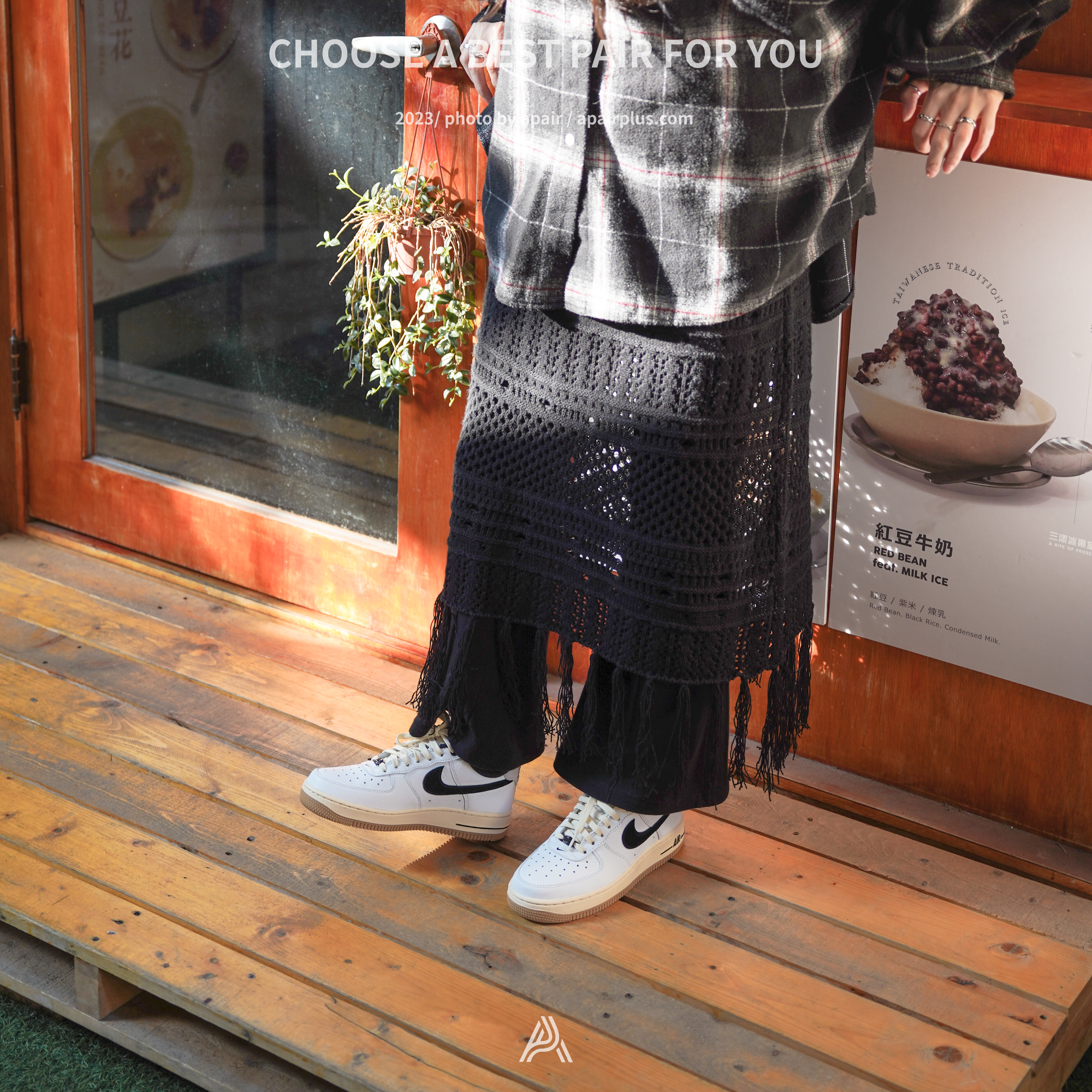 【APAIR】出清 Nike Air Force 1 low Wmns "Command Force" 復古白黑 女款 DR0148-101