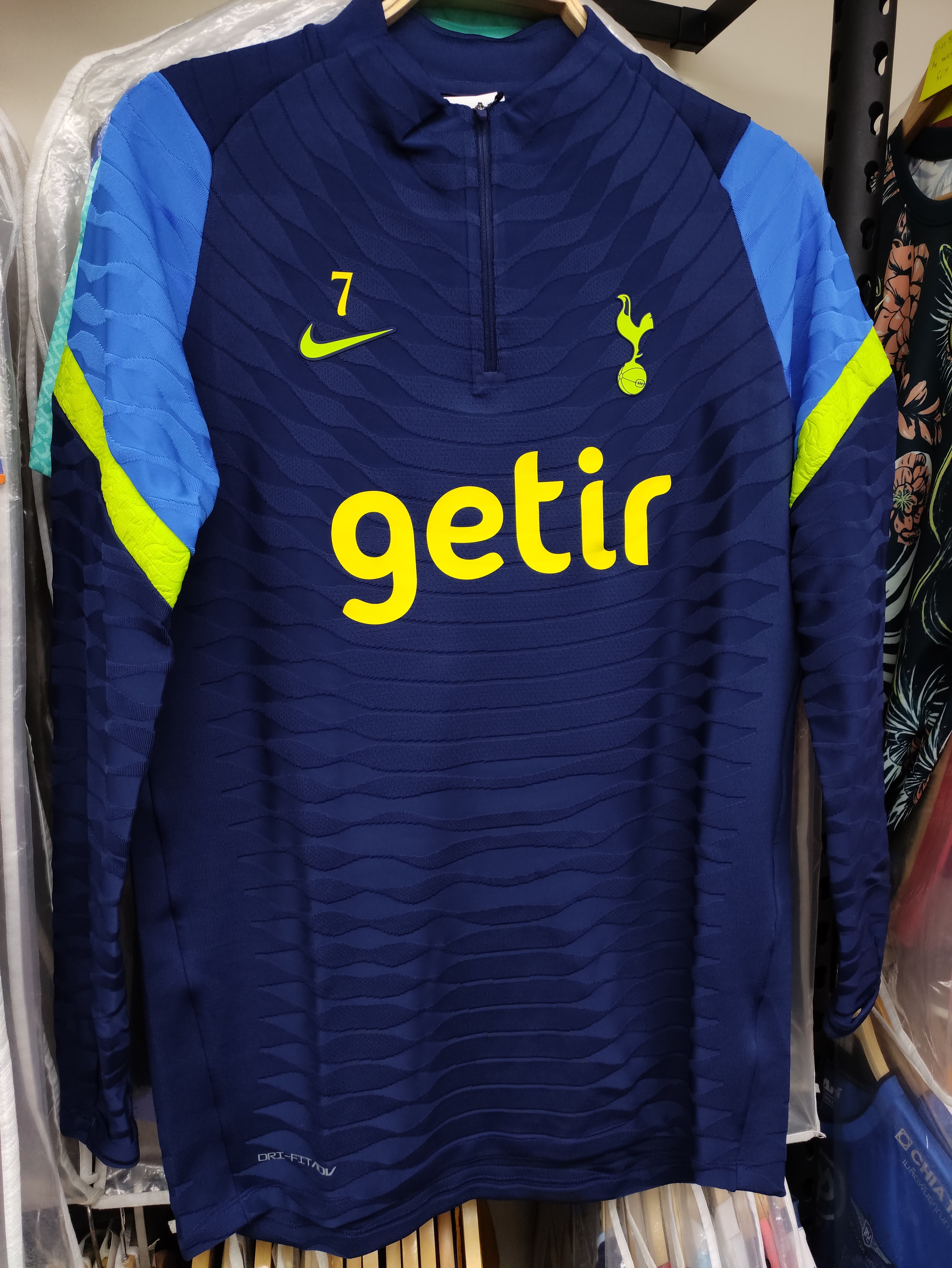 21-22熱刺球員版長袖半拉鏈訓練服