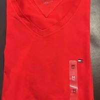 [S] TOMMY HILFIGER V-NECK SLIM FIT T-SHIRT,RED, 78J7087-600 [FINAL SALE] (STH147)