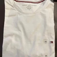 [S] TOMMY HILFIGER ROUND NECK SLIM FIT T-SHIRT,WHITE, 78J6344-100 [FINAL SALE] (STH148)
