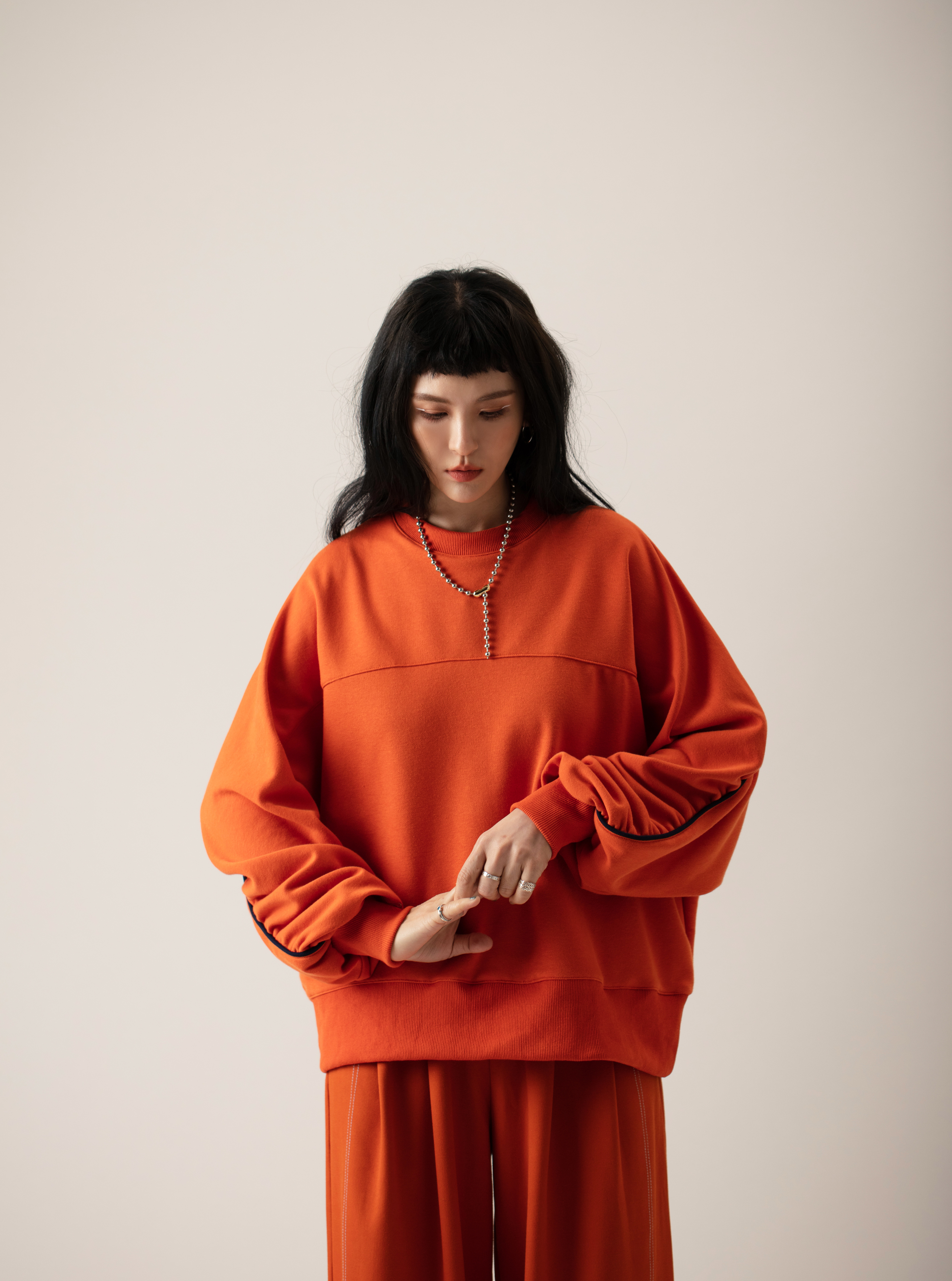 Cloudy-Sleeve Crew Neck | Orange