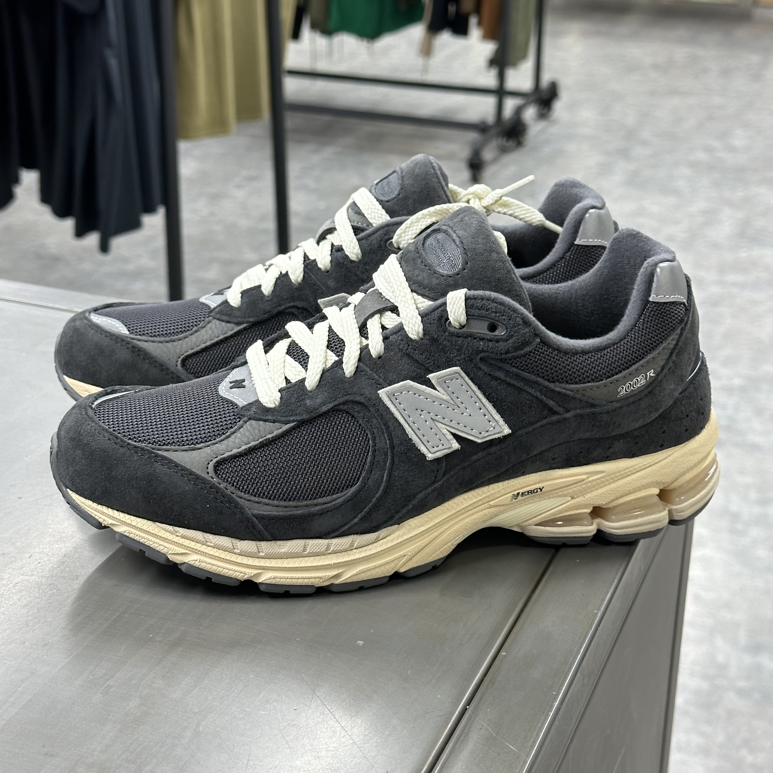 NewBalance M2002RHO Phantomファントム28.0cm New Balance M2002RHO Phantom