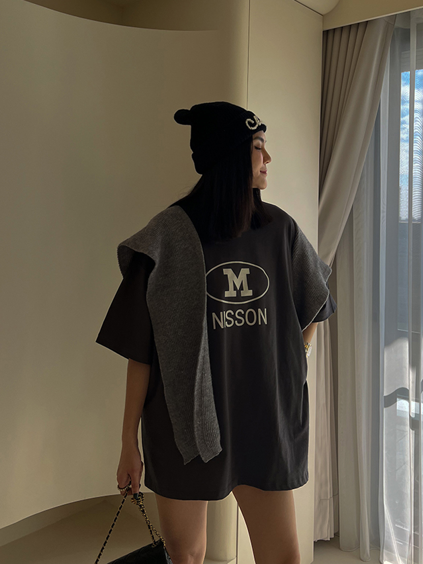 M字母男友長版T*3色