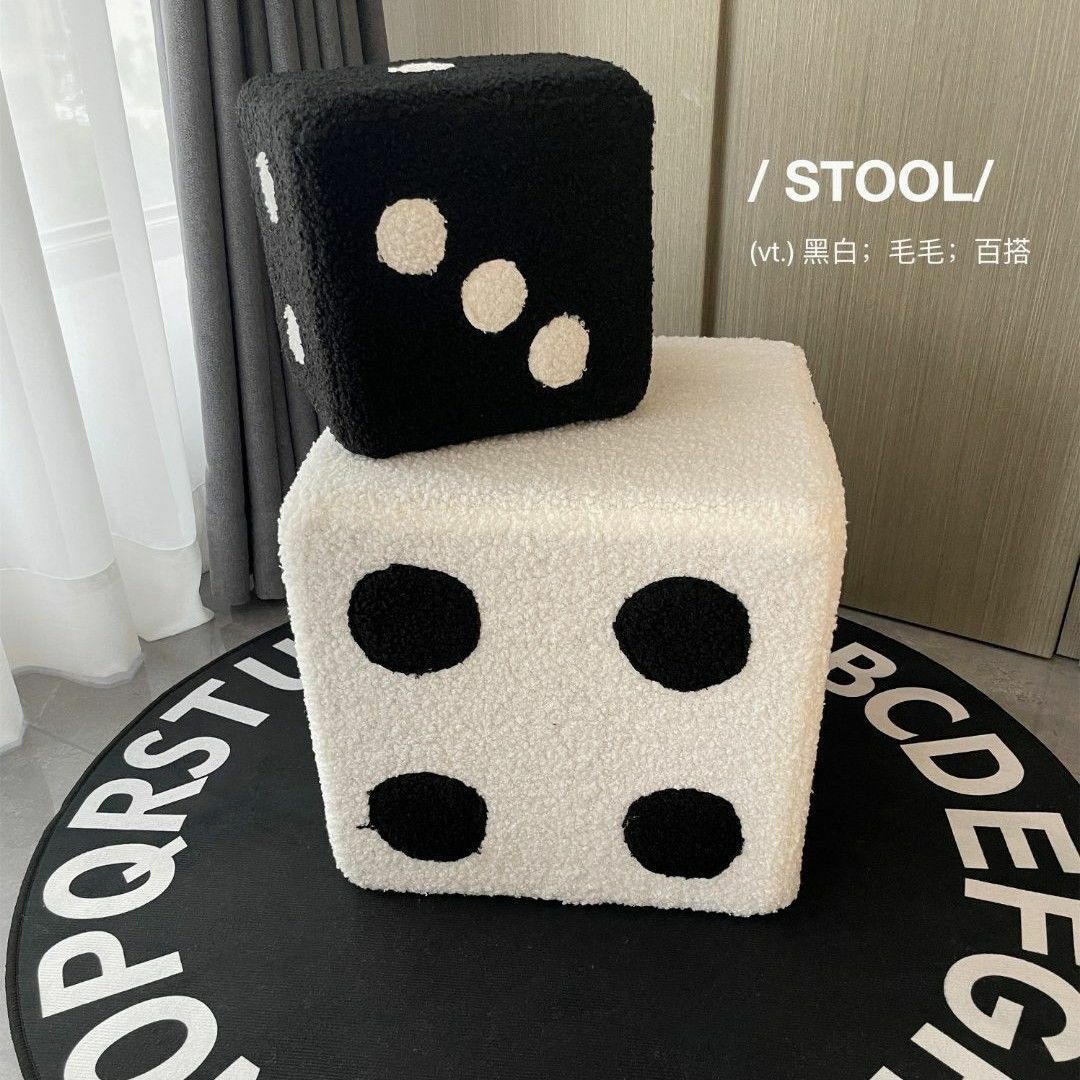 Dice chair
