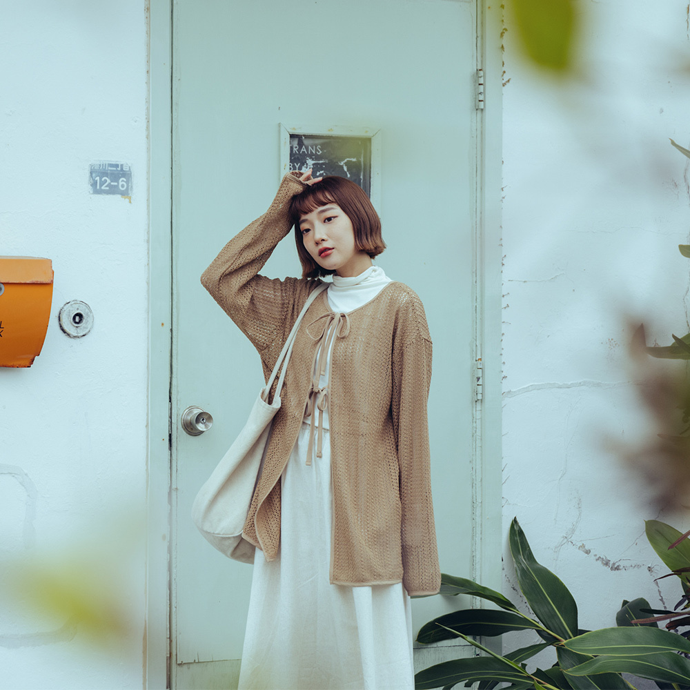 Hollow texture design double tie blouse three colors【01097475】in stock+pre-order