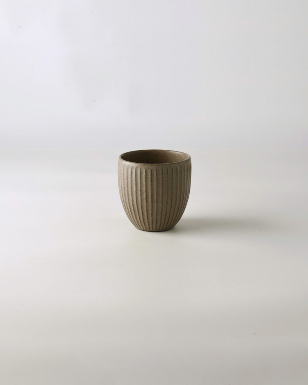 Shinogimon Tea Cup Brown｜studio m'