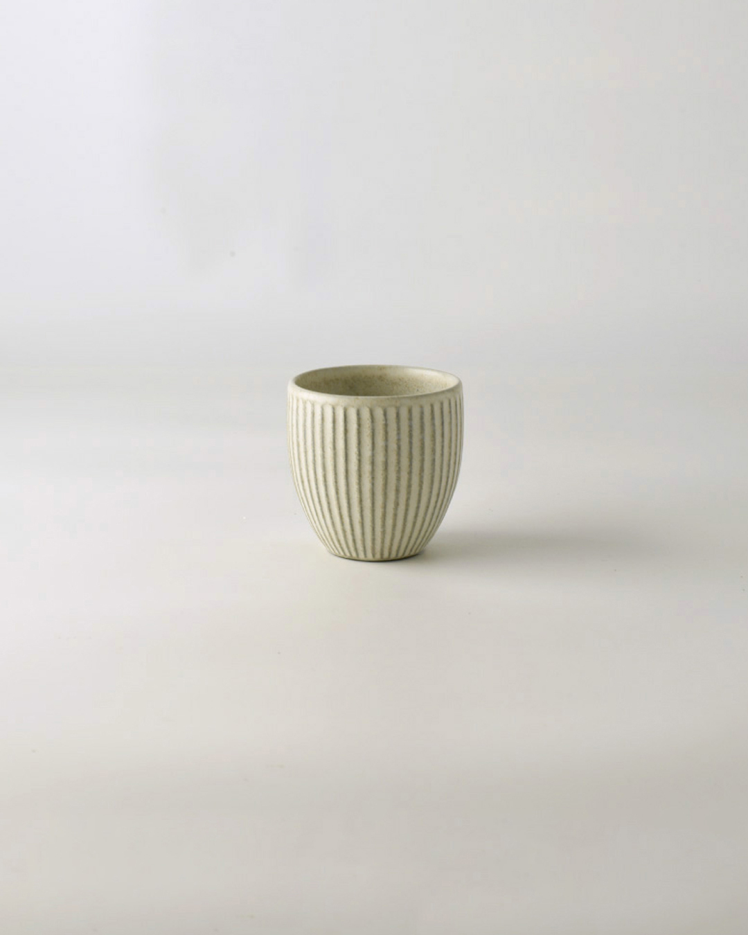 Shinogimon Tea Cup Ecru｜studio m'