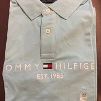 [S] TOMMY HILFIGER MEN'S REGULAR FIT STRETCH LOGO SHORT SLEEVE PIQUE KARRATI,LIGHT BLUE, 78J6983-441 (STH213)