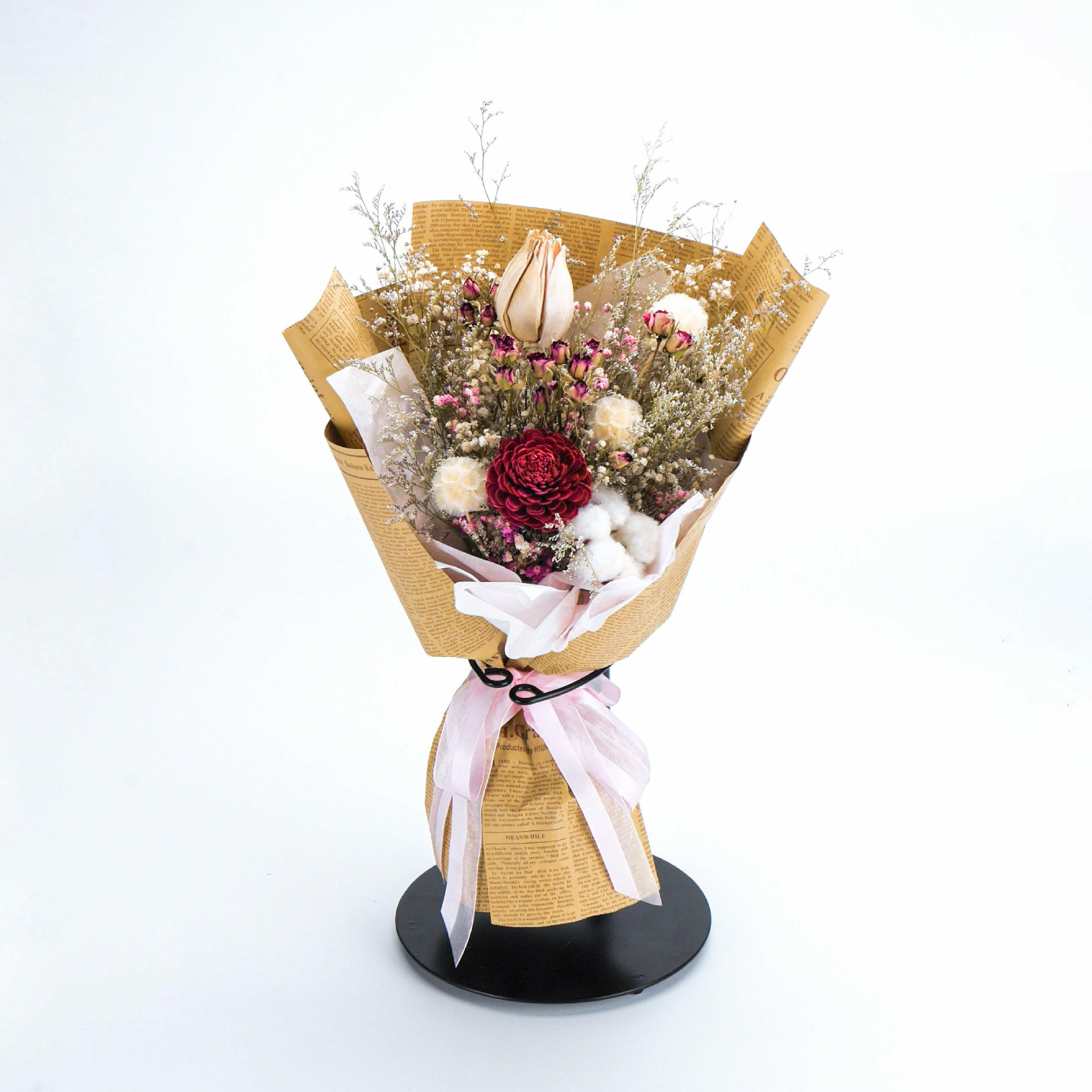 【聽說愛是你和我】小型乾燥花束