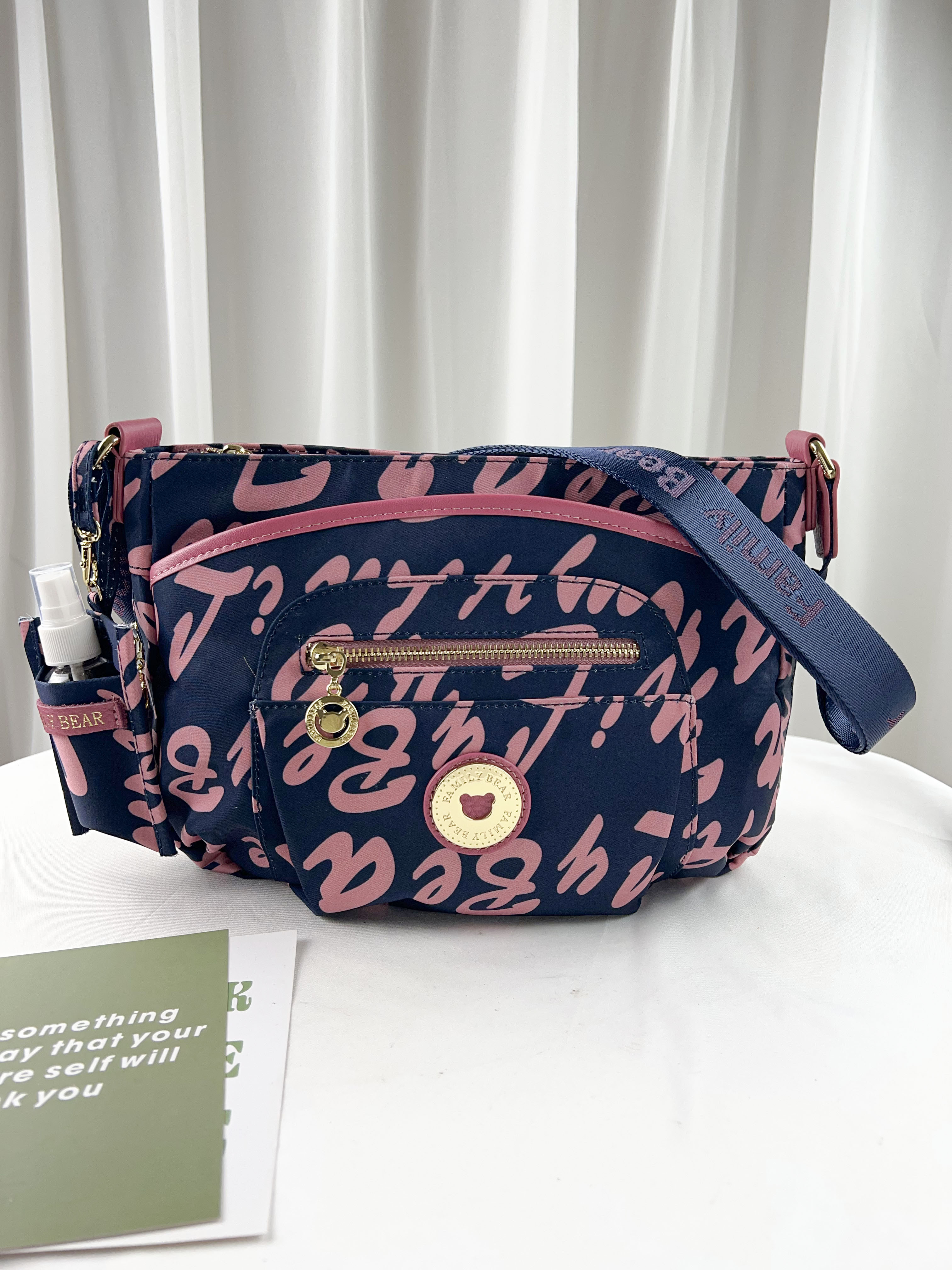 FamilyBear 粉藍拼色字母防潑水側背包 #2237