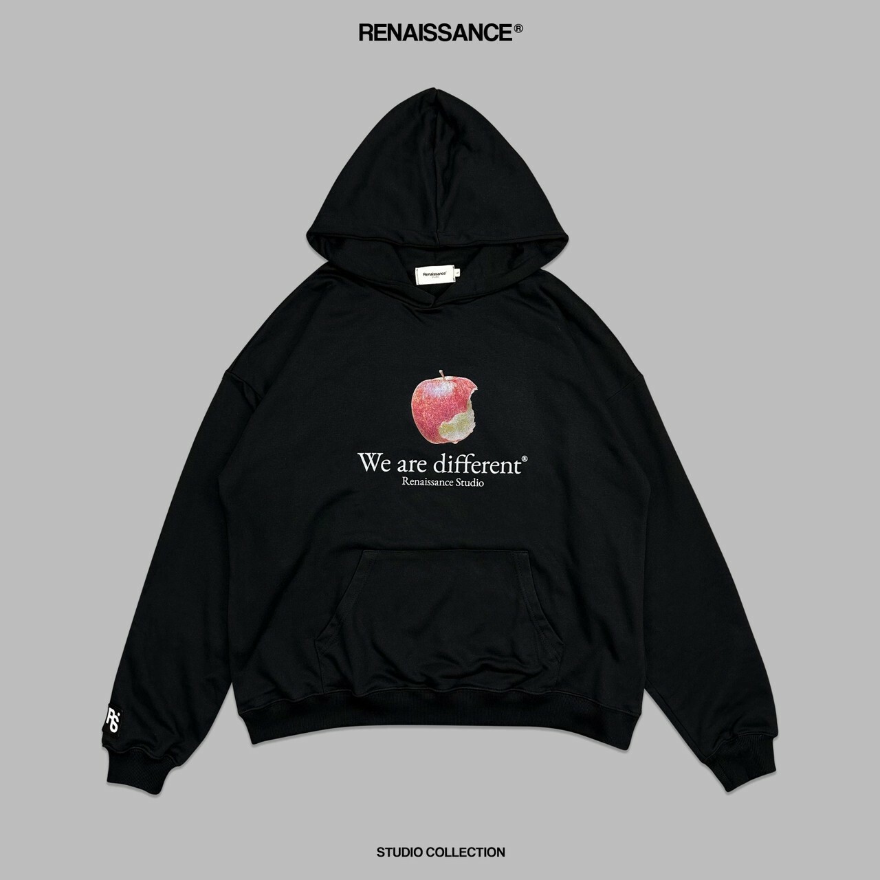 RENAISSANCE WE ARE DIFFERENT 蘋果帽T “ WE ARE DIFFERENT HOODIE ”