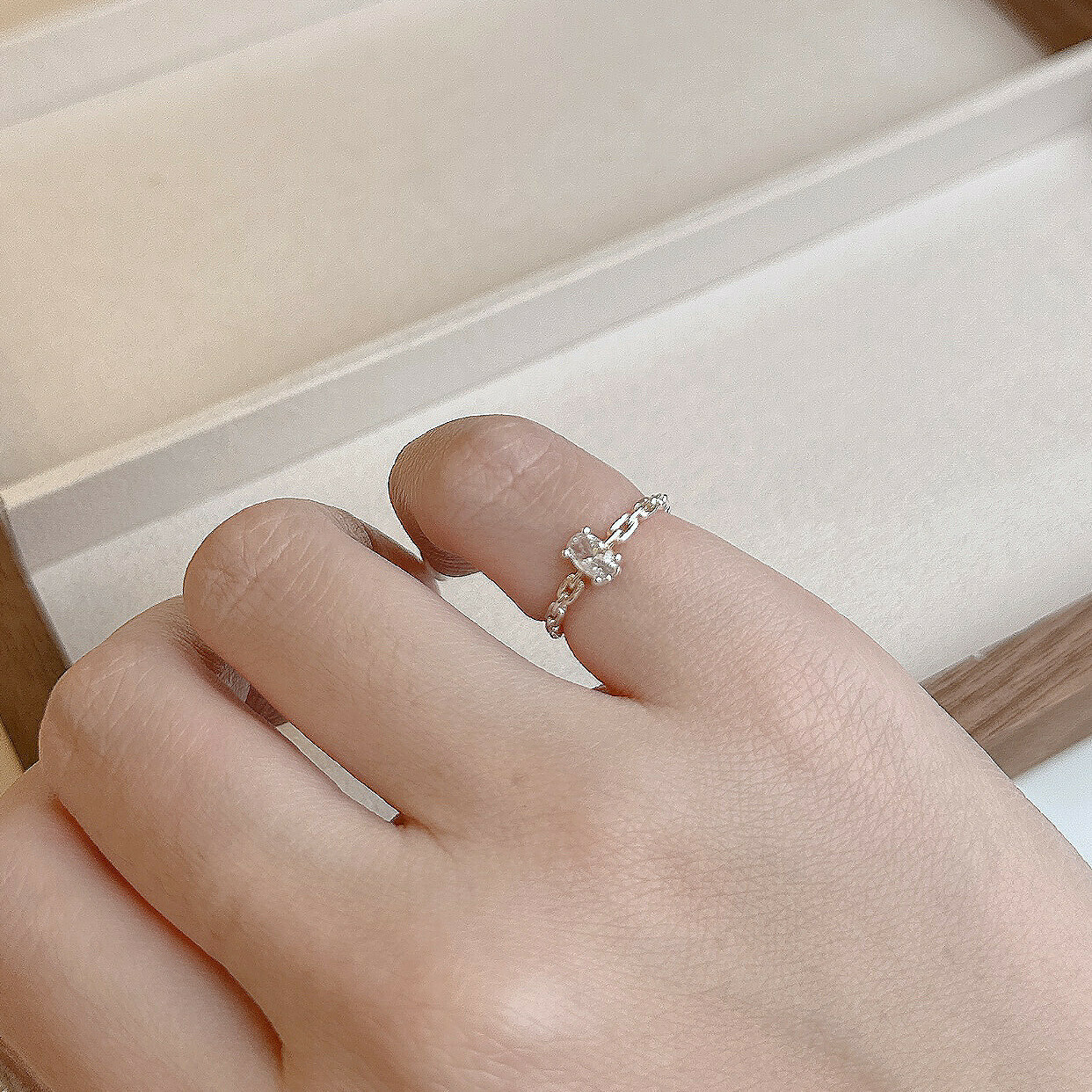 單鑽鋯石純銀戒指