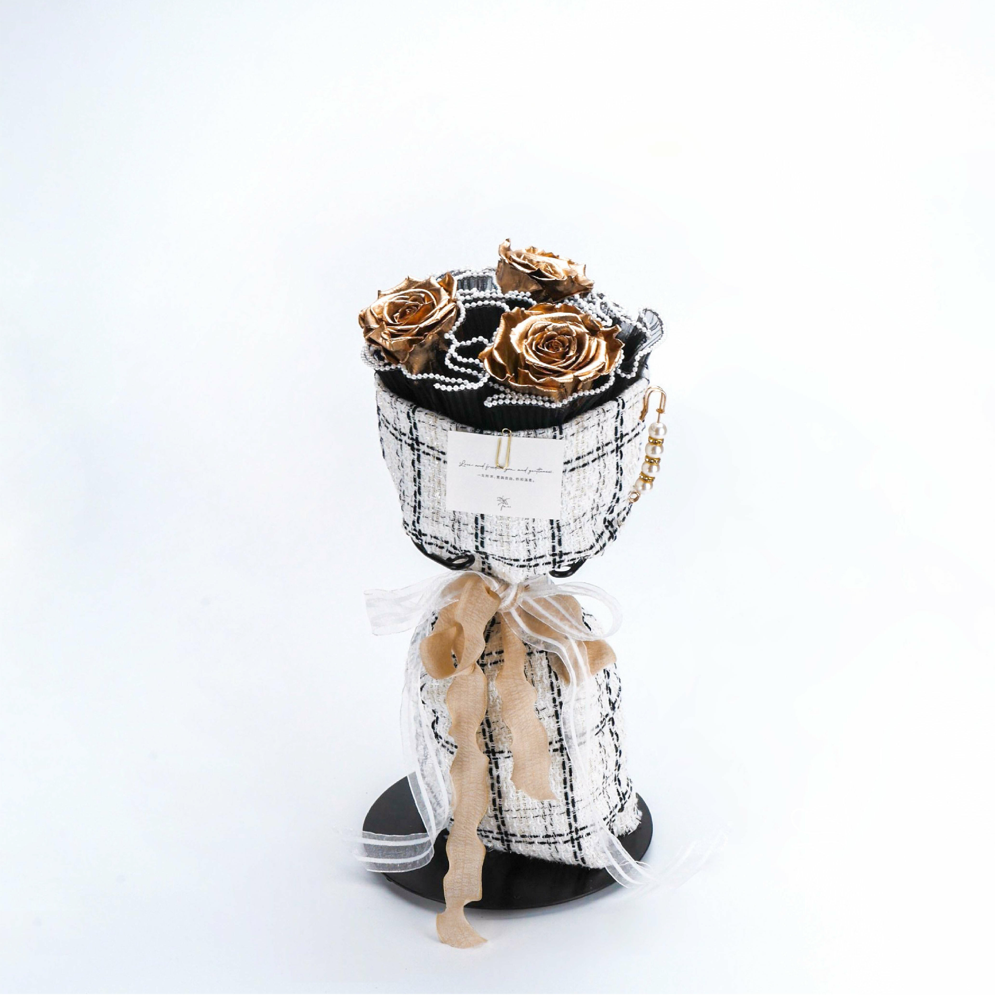 【就喜歡你香香的】3朵永生玫瑰花束-金玫瑰