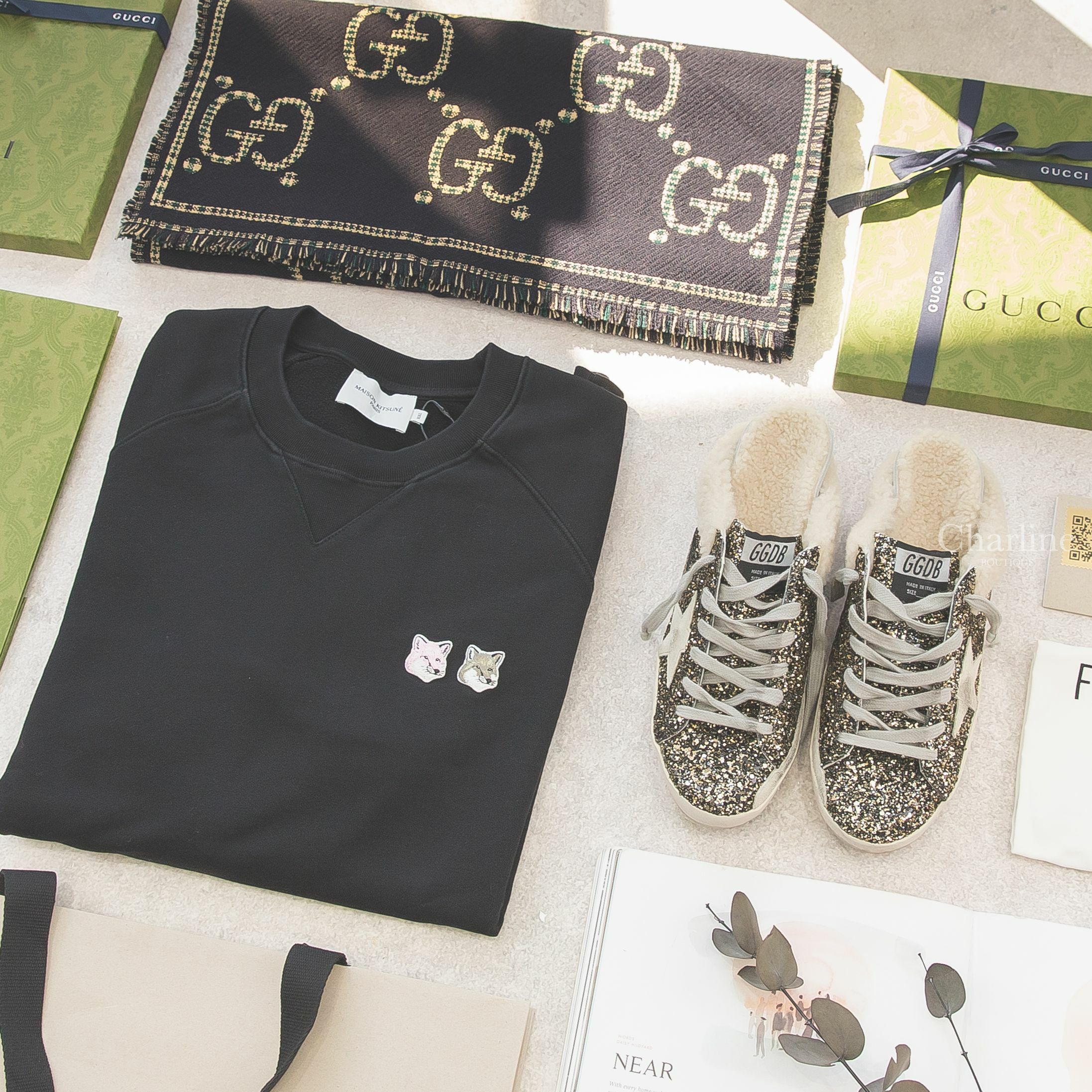 Golden Goose Super-Star Sneakers 黑色/金色亮片灰白色星星可拆式襯墊羊毛穆勒鞋,Gucci Check GG Wool Scarf 黑/綠格紋拼色GG Logo羊毛流蘇圍巾-Charline Boutique 精品代購