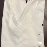 [S] TOMMY HILFIGER SOLID V-NECK SWEATER,WHITE, 76J3283-110 (STH254)