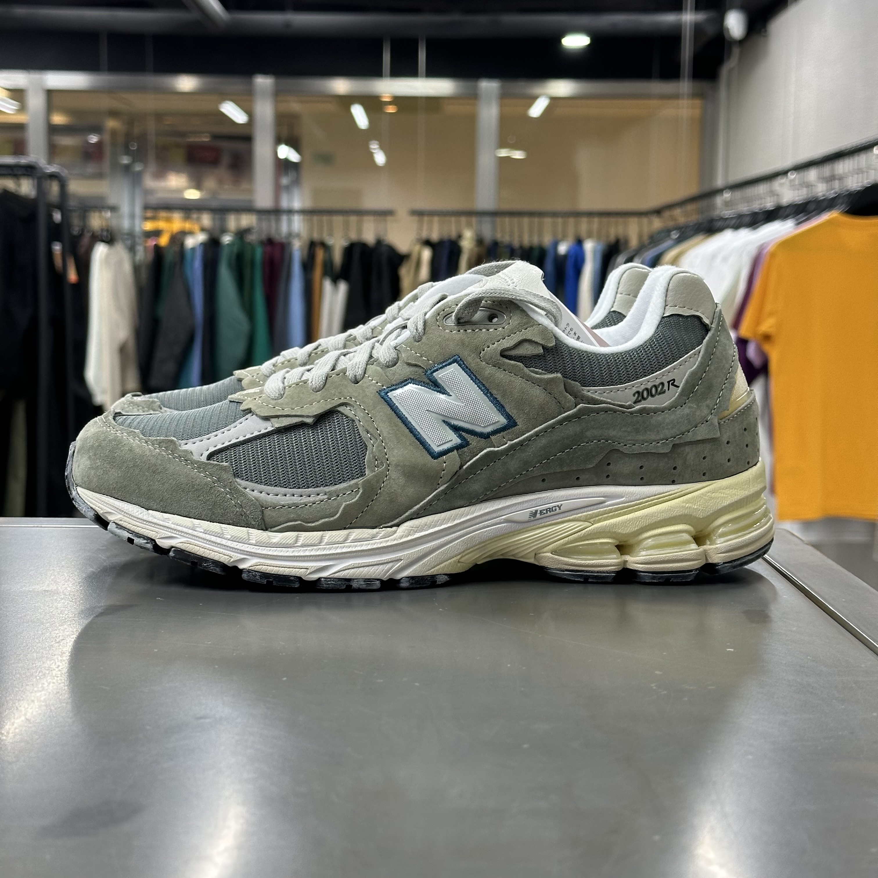 New Balance Protection Pack M2002RDD
