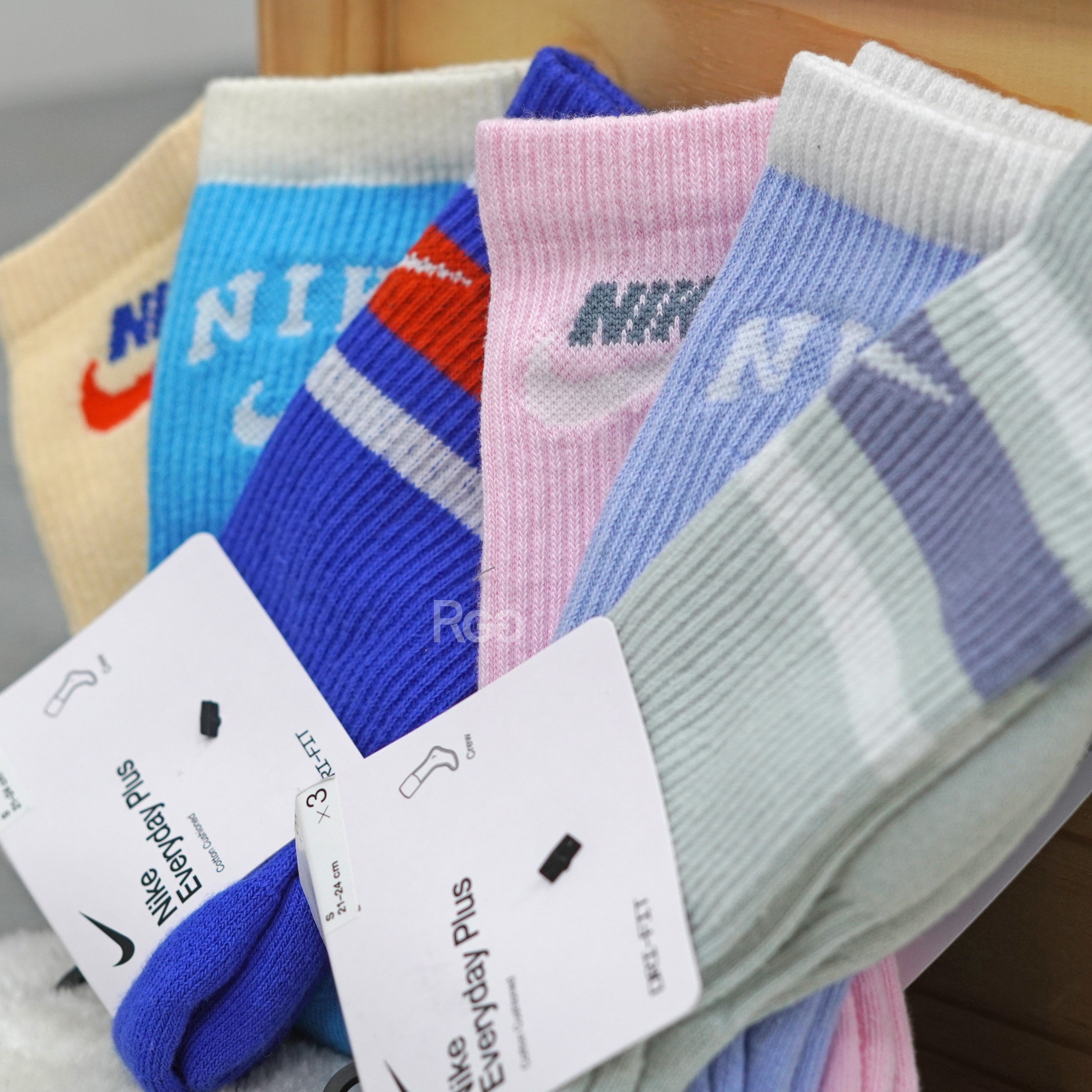 Nike Everyday Plus 長襪 (DX7665)