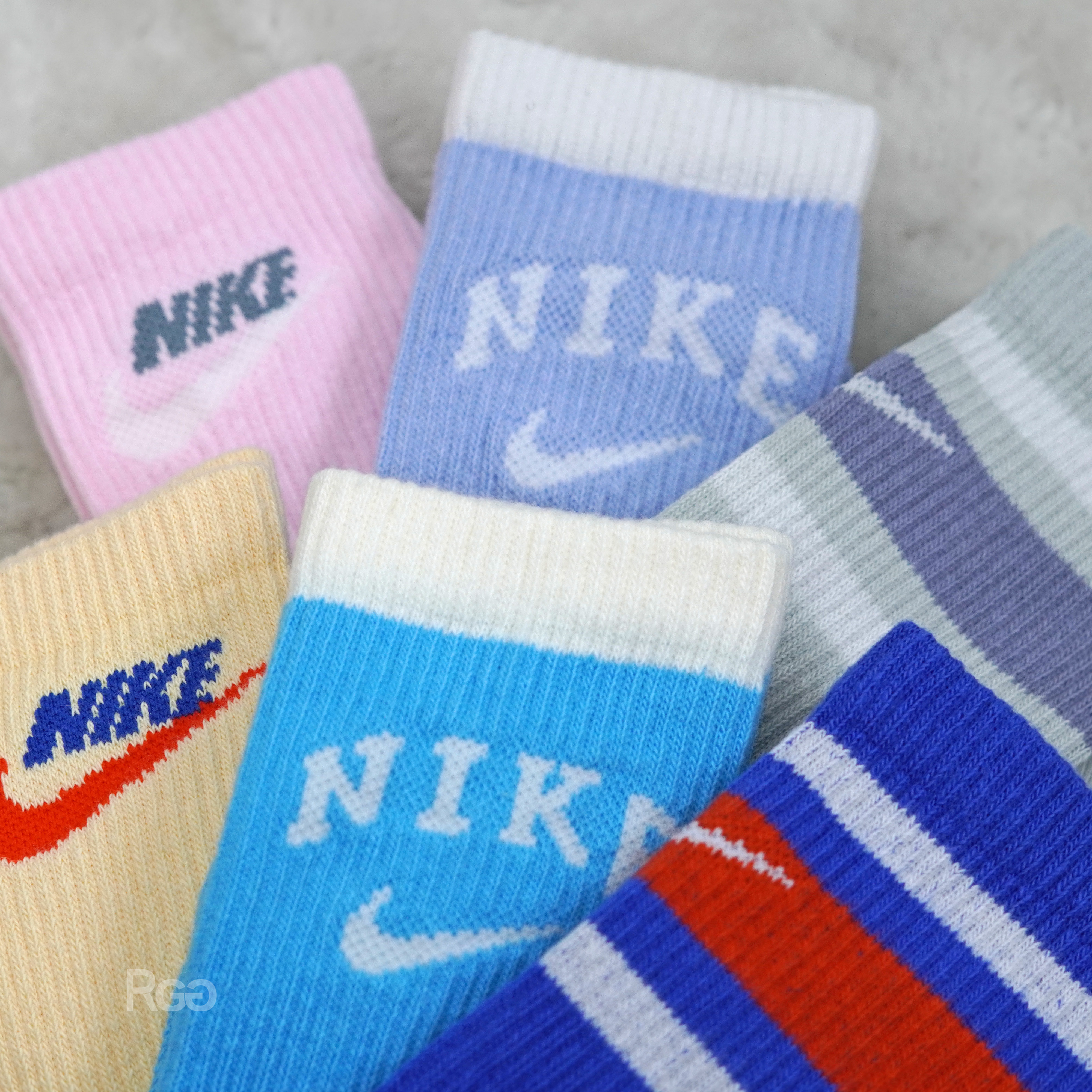 Nike Everyday Plus 長襪 (DX7665)