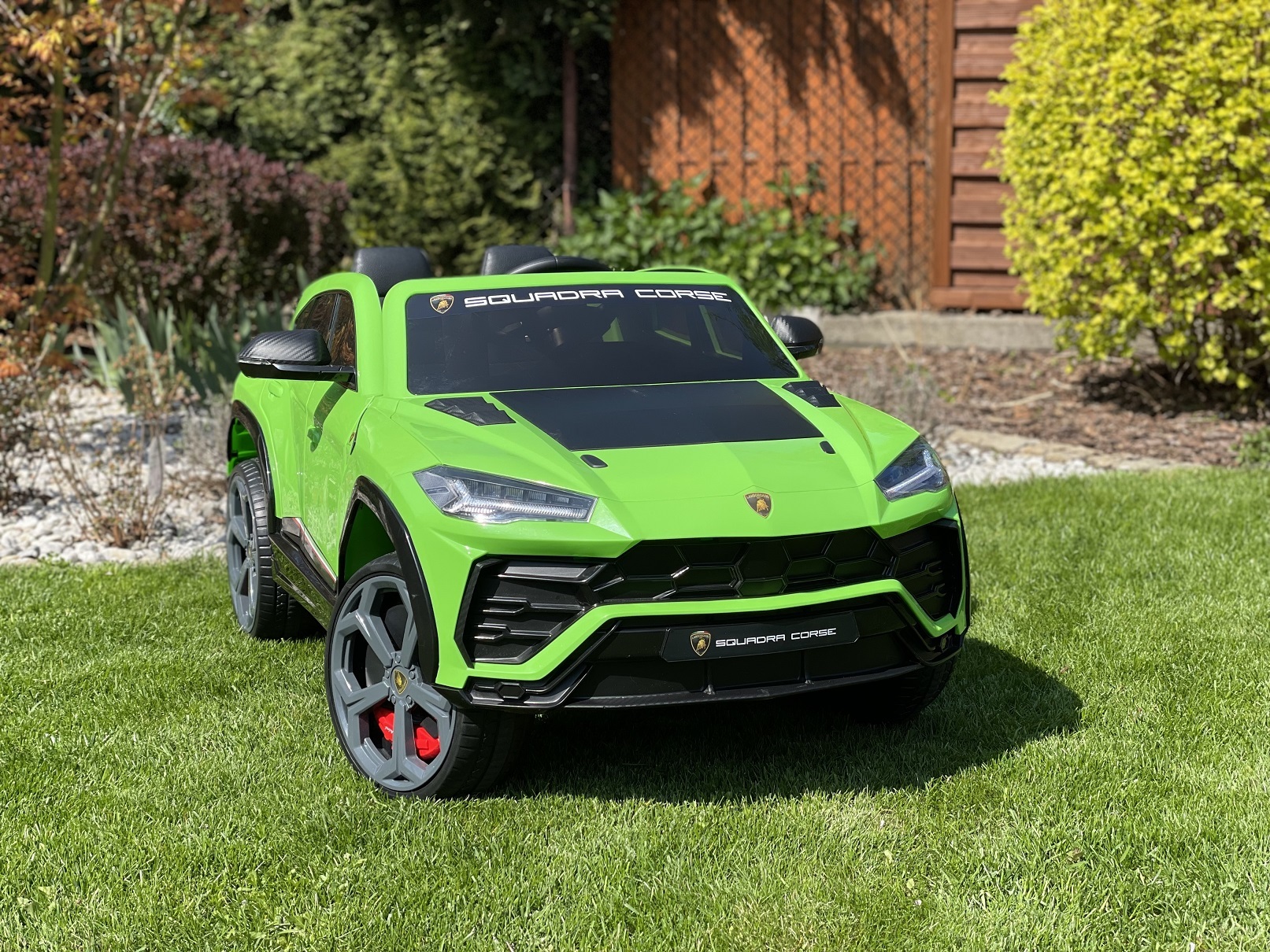 Lamborghini Urus ST-X Ride-on Car