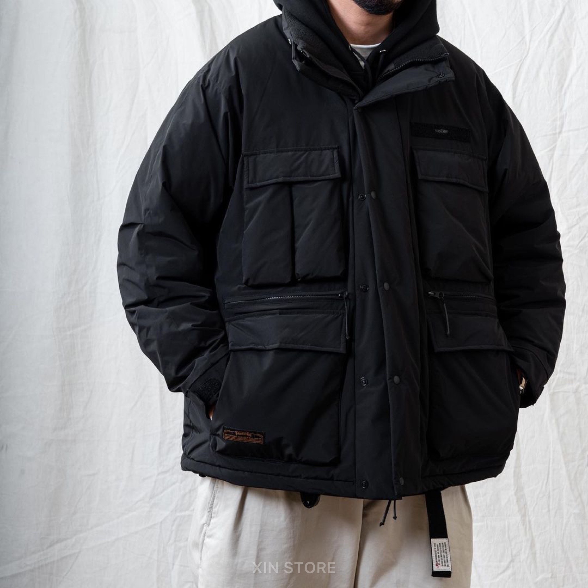 Persevere Multi-Pocket Padded Jacket 鋪棉多口袋保暖外套