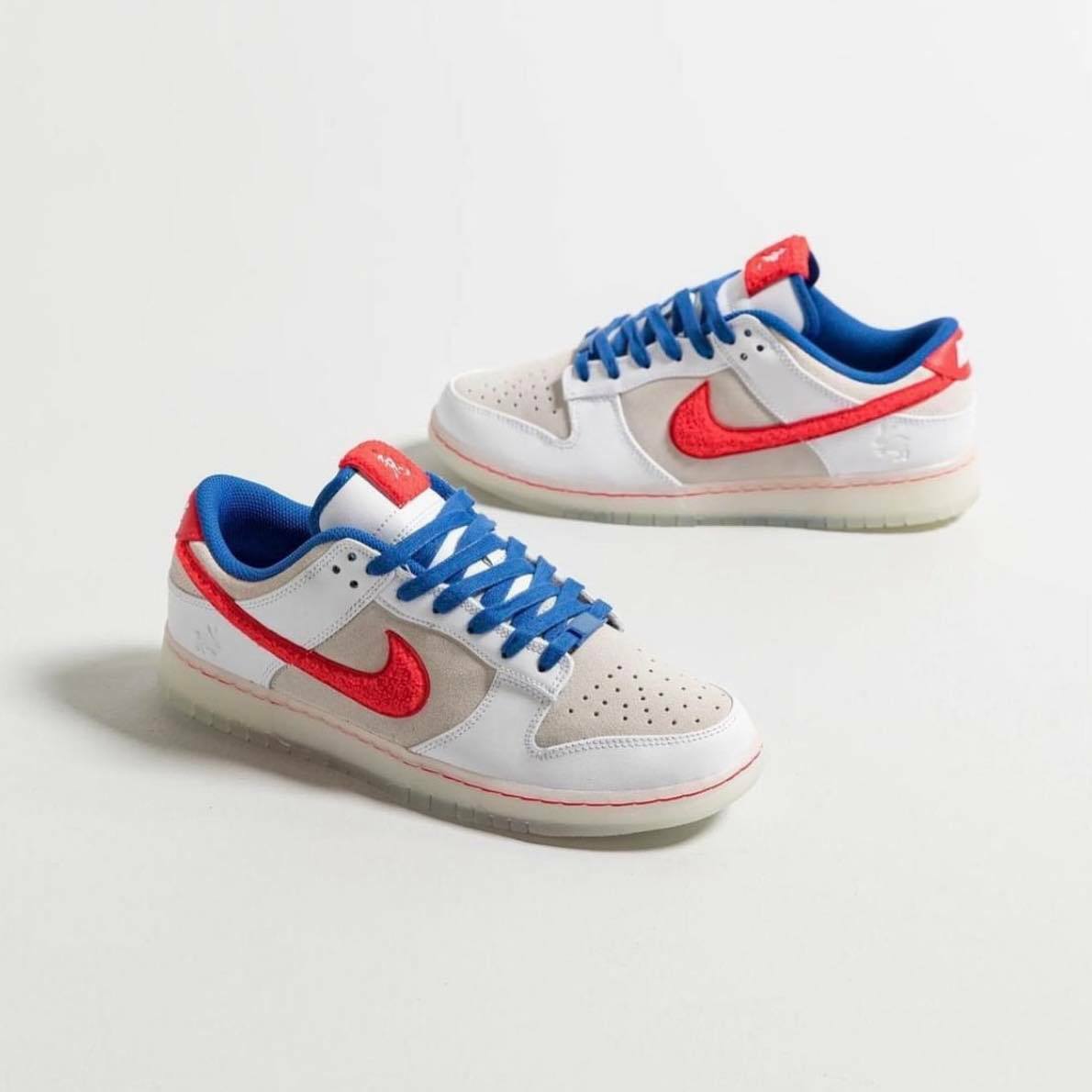 NIKE DUNK LOW 