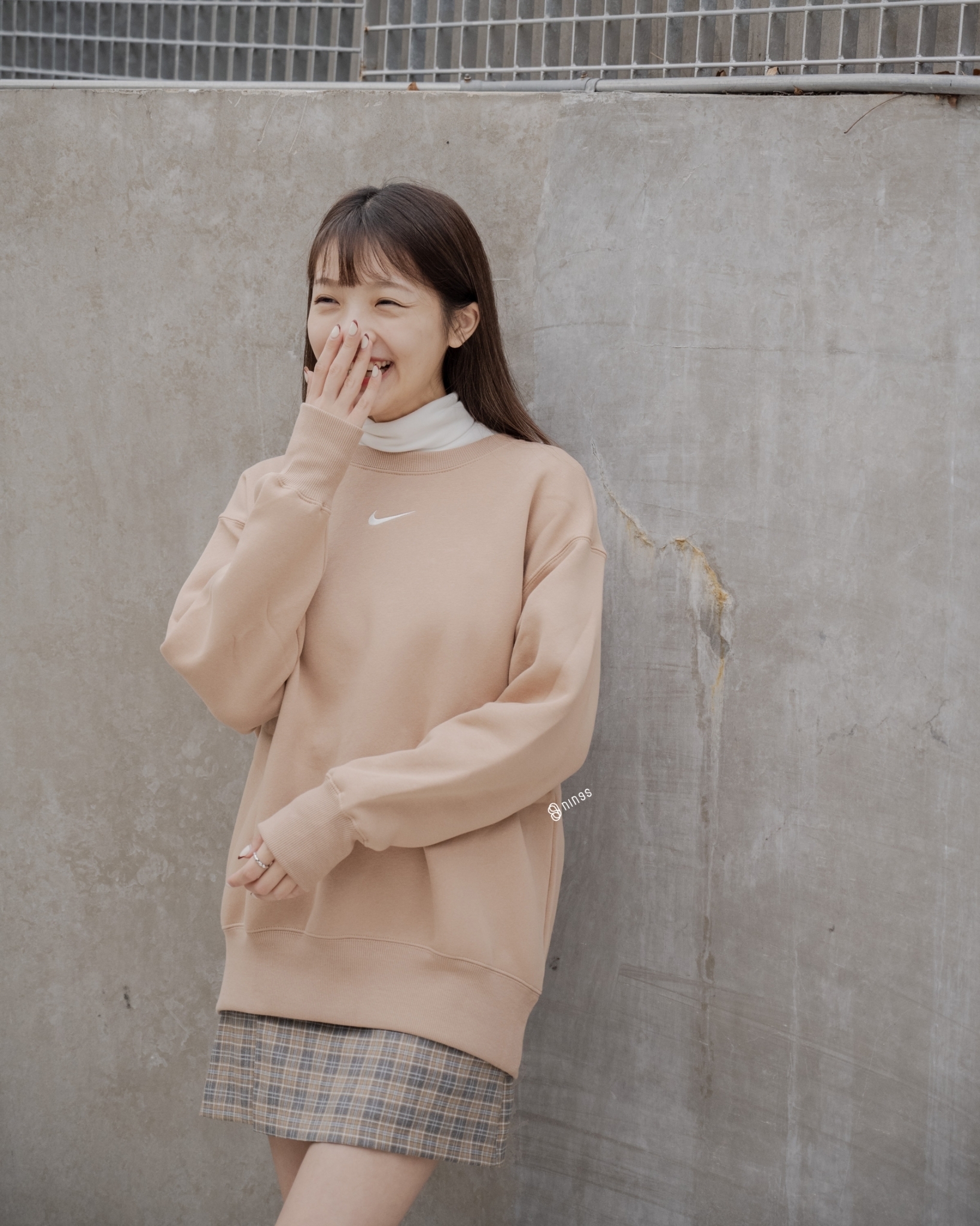 【零碼】NIKE W NSW 女款 奶茶 小勾大學TEE DQ5734200