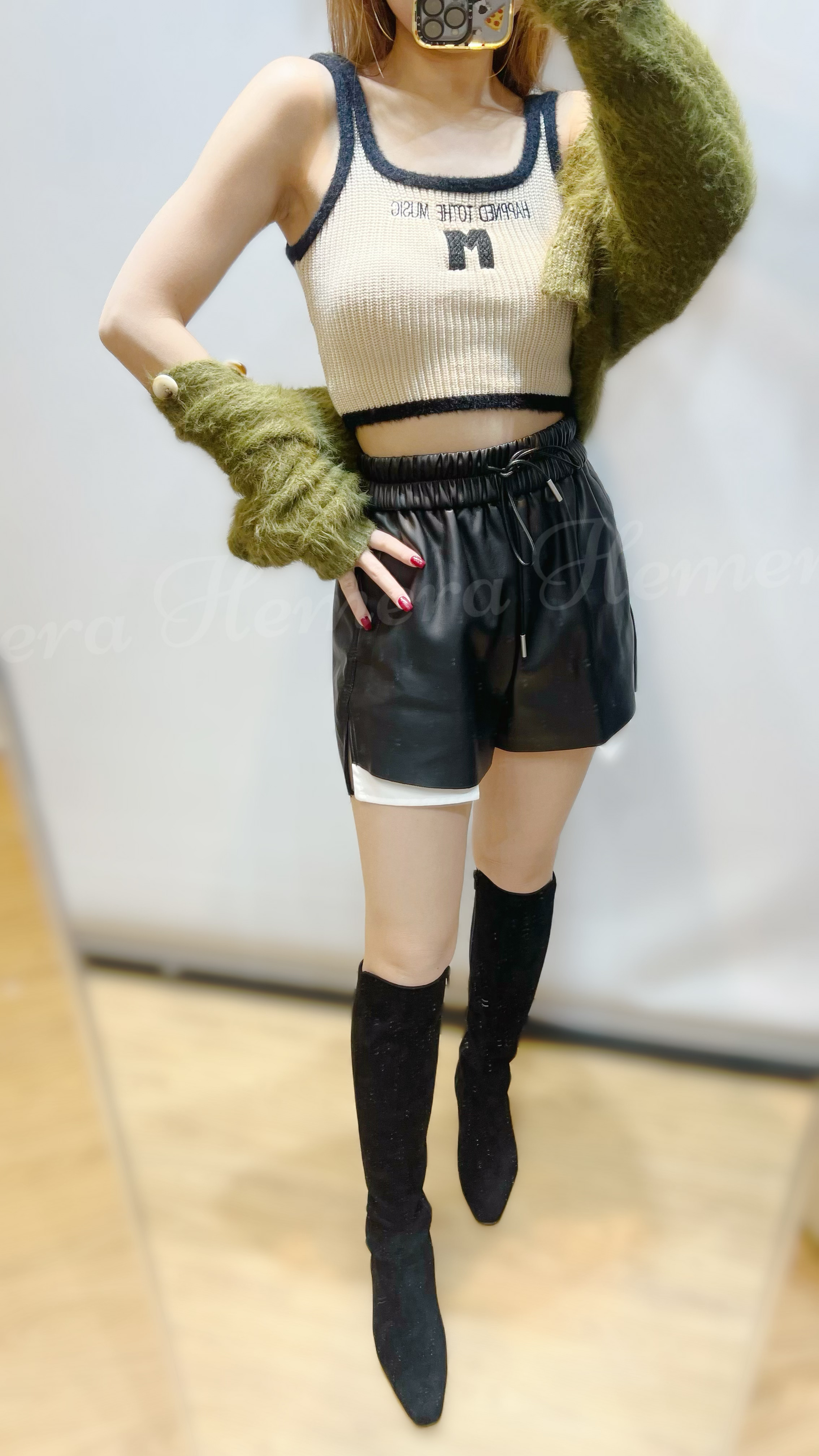 IN STOCK: TP23W0129 毛毛背心