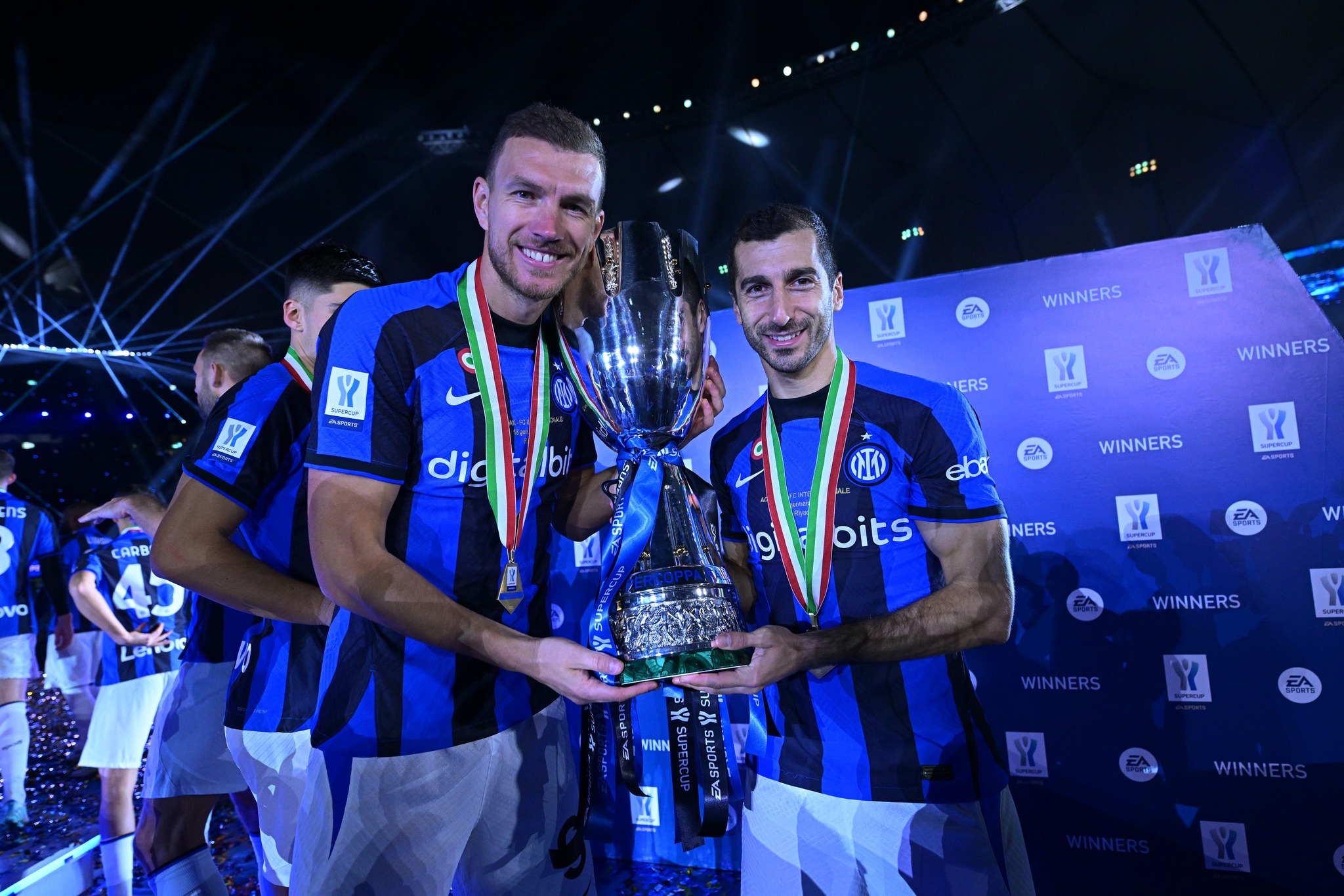 [預訂]22-23國際米蘭主場超級杯決賽版球員版／球迷版球衣