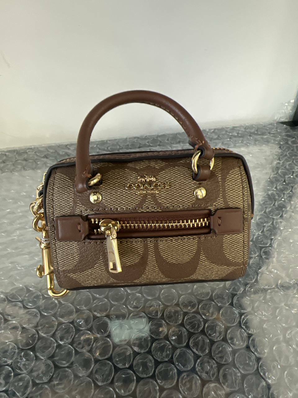 [S] COACH 1716 OUTLET MINI ROWAN SATCHEL BAG CHARM IN SIGNATURE CANVAS,Gold/Khaki Saddle, 195031690020 (SCO237)