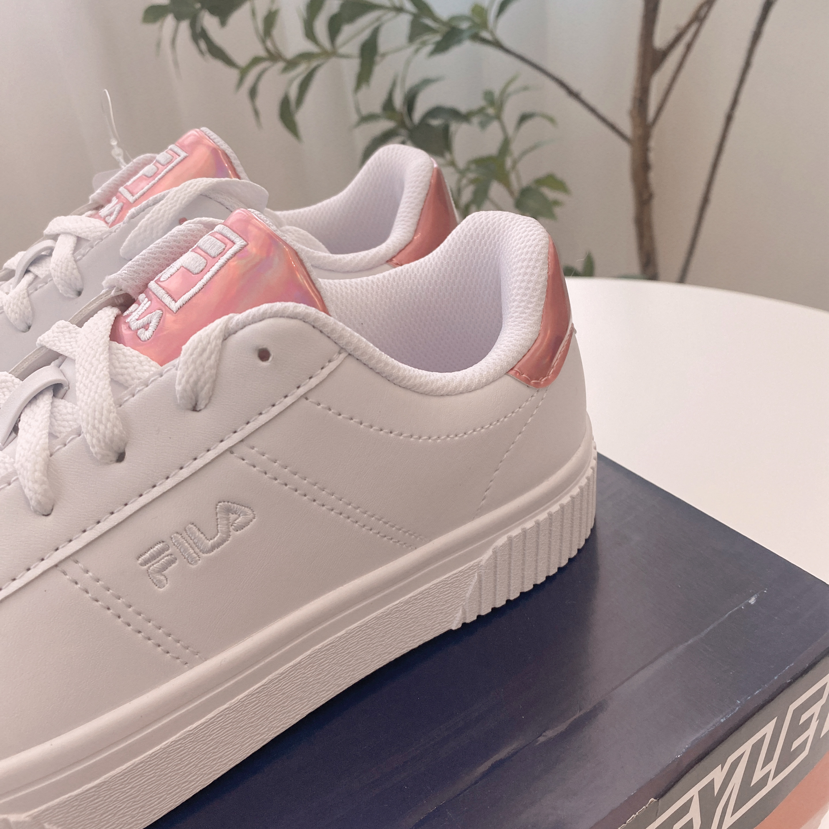 現貨| FILA COURT DELUXE 粉紅幻彩