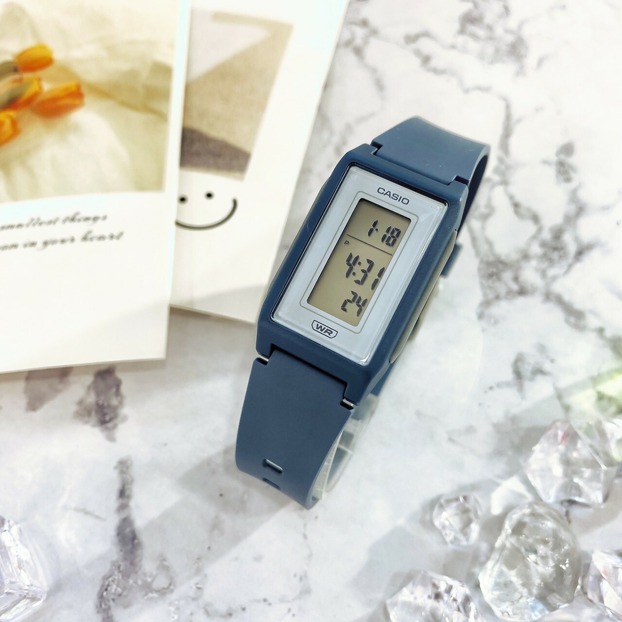 【CASIO 卡西歐】霧面長型電子錶 LF-10WH-2D (靛藍) /LF-10WH-3D(果綠)/ LF-10WH-4D(粉)/ LF-10WH-8D (奶白)  /LF-10WH-1D(黑) 現代鐘錶