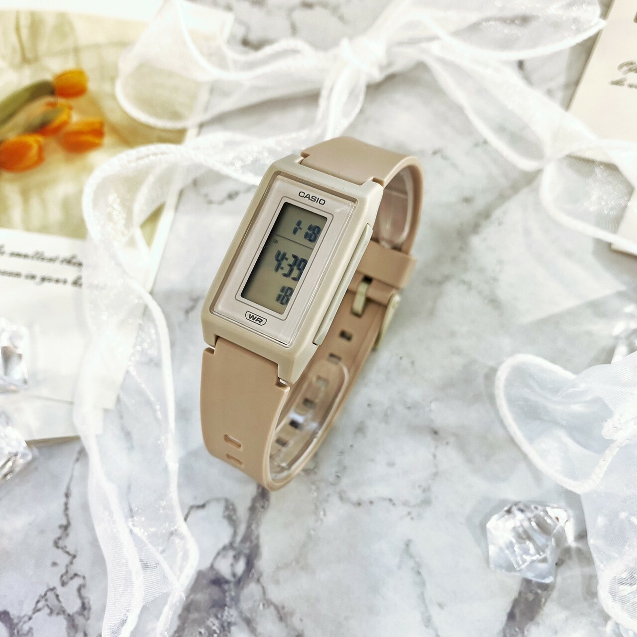 【CASIO 卡西歐】霧面長型電子錶 LF-10WH-4D(粉)/ LF-10WH-8D (奶白)  /LF-10WH-1D(黑) /LF-10WH-2D (靛藍) /LF-10WH-3D(果綠)  現代鐘錶