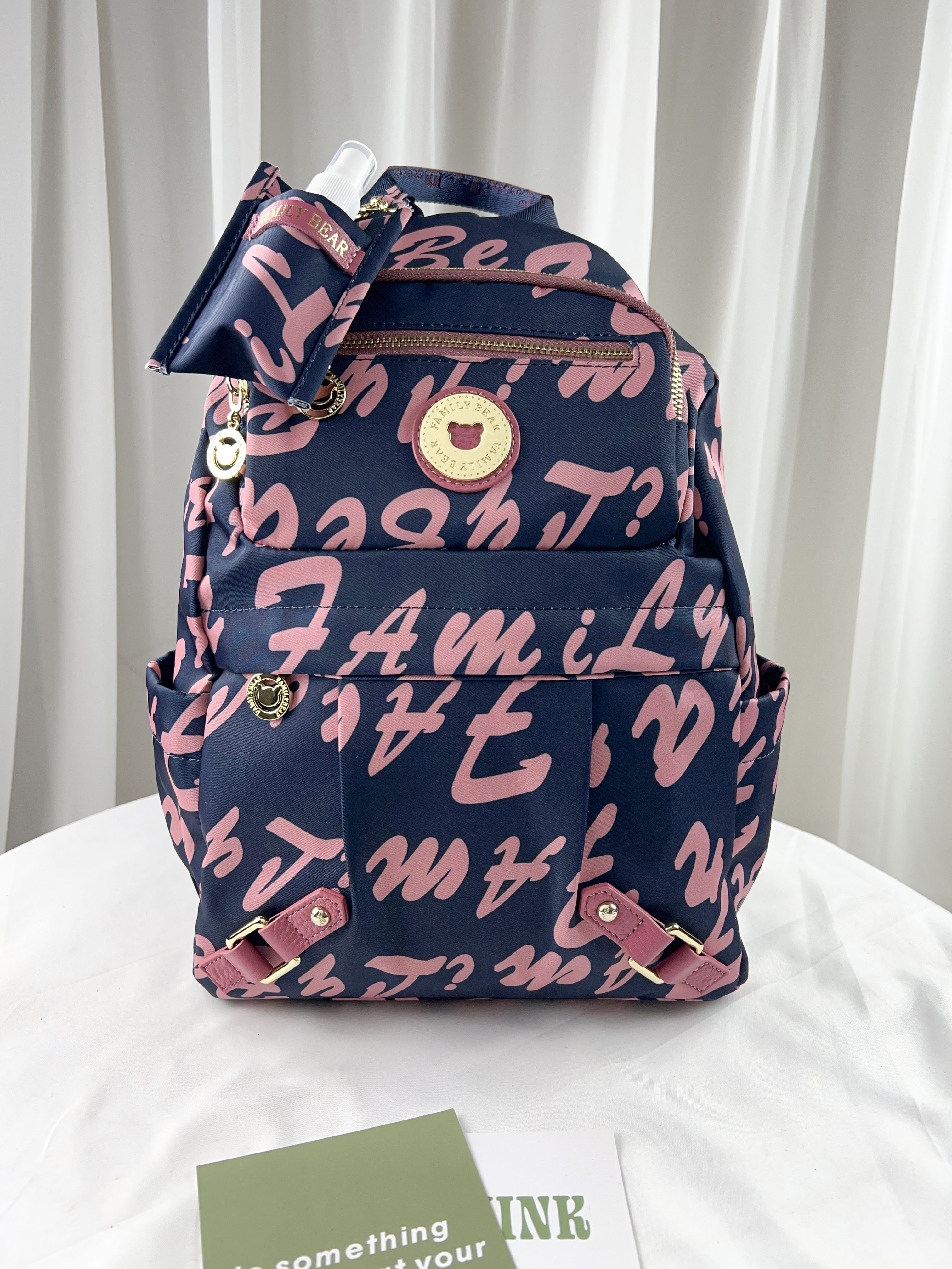 GOODS 粉藍拼色字母防潑水防盜後背包  附酒精保護套+酒精瓶  #2828