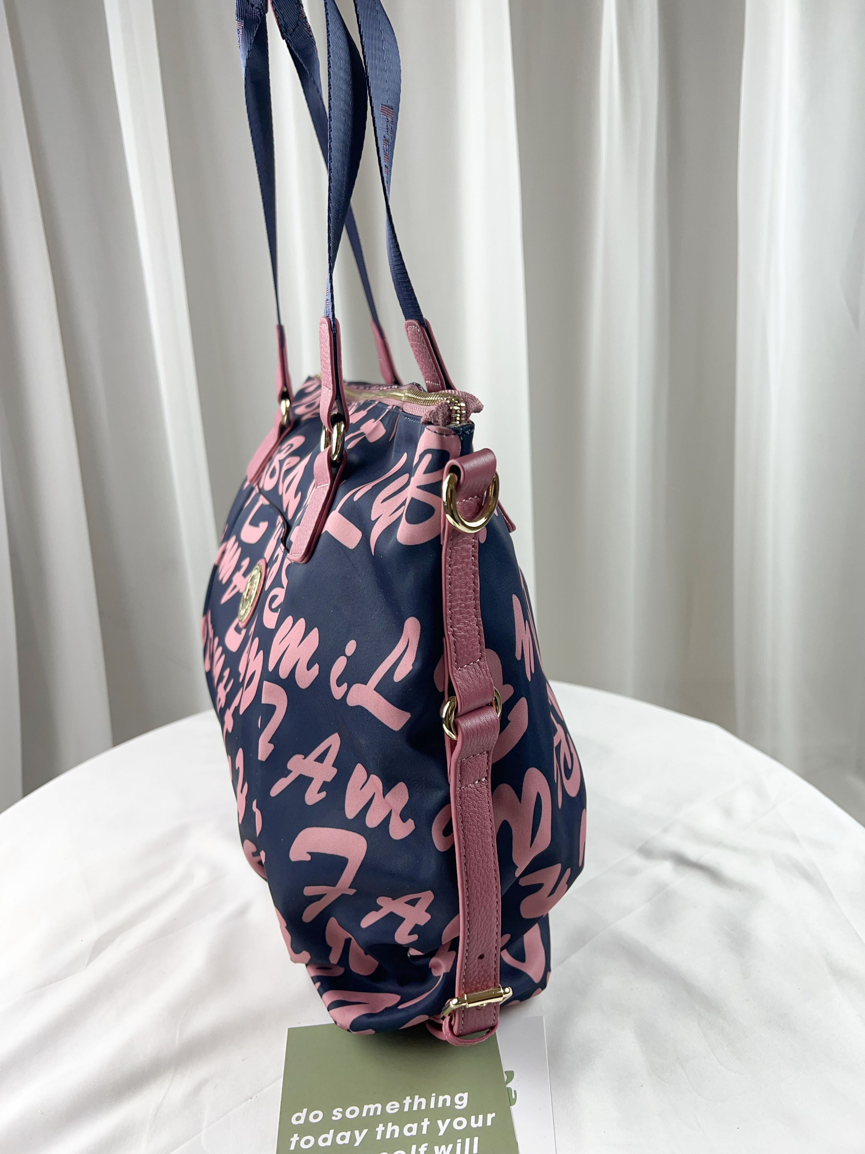 FamilyBear 粉藍拼色字母防潑水手提包 / 側背包  #2840