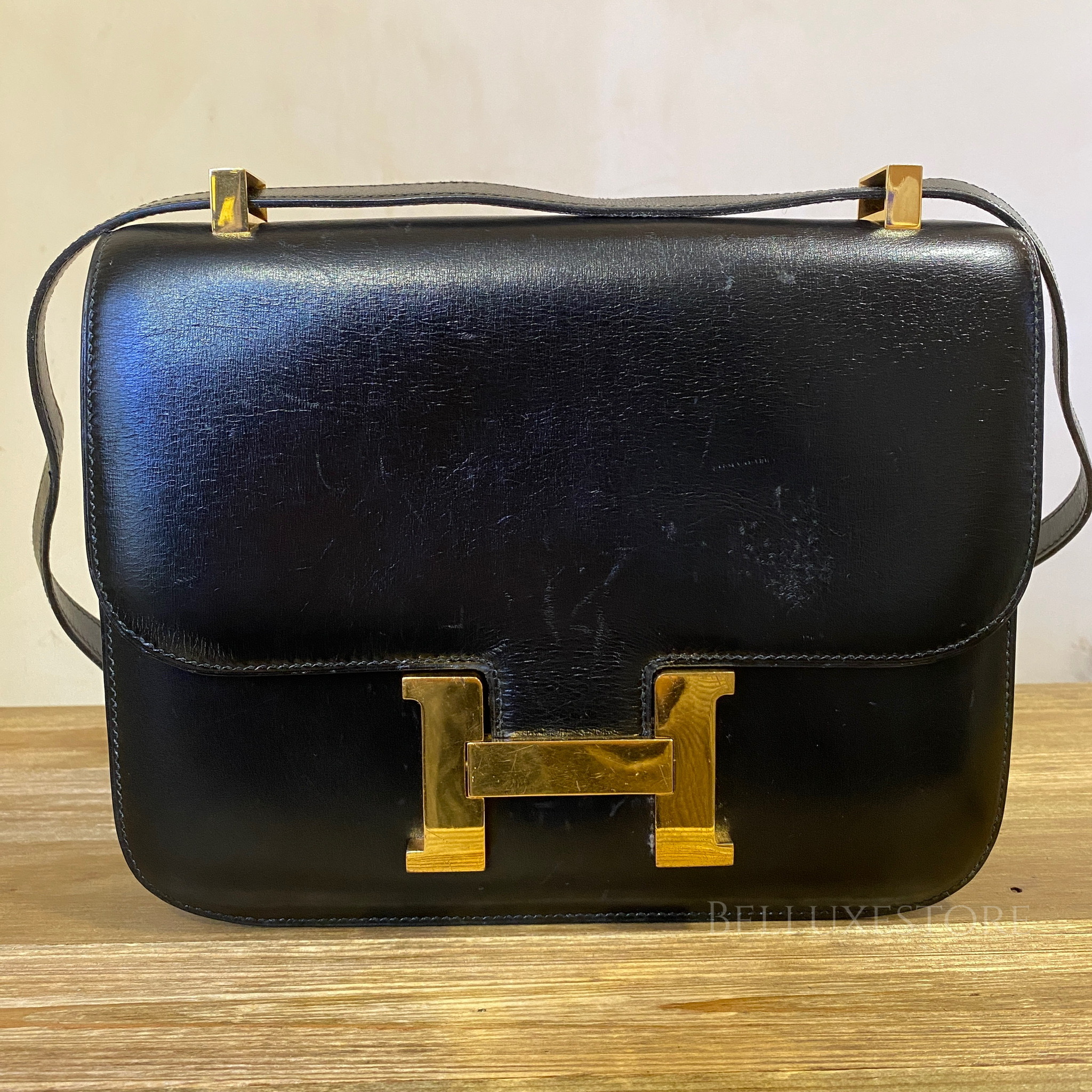 Hermes Vintage Dark Navy Constance 23 Gold H Handbag - LAR Vintage