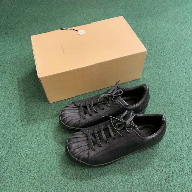 ON SALE 60% OFF : Hender Scheme Manual Industrial Products 02 SHOES - BLACK SIZE 5 IN STOCK NOW (現貨發售中)
