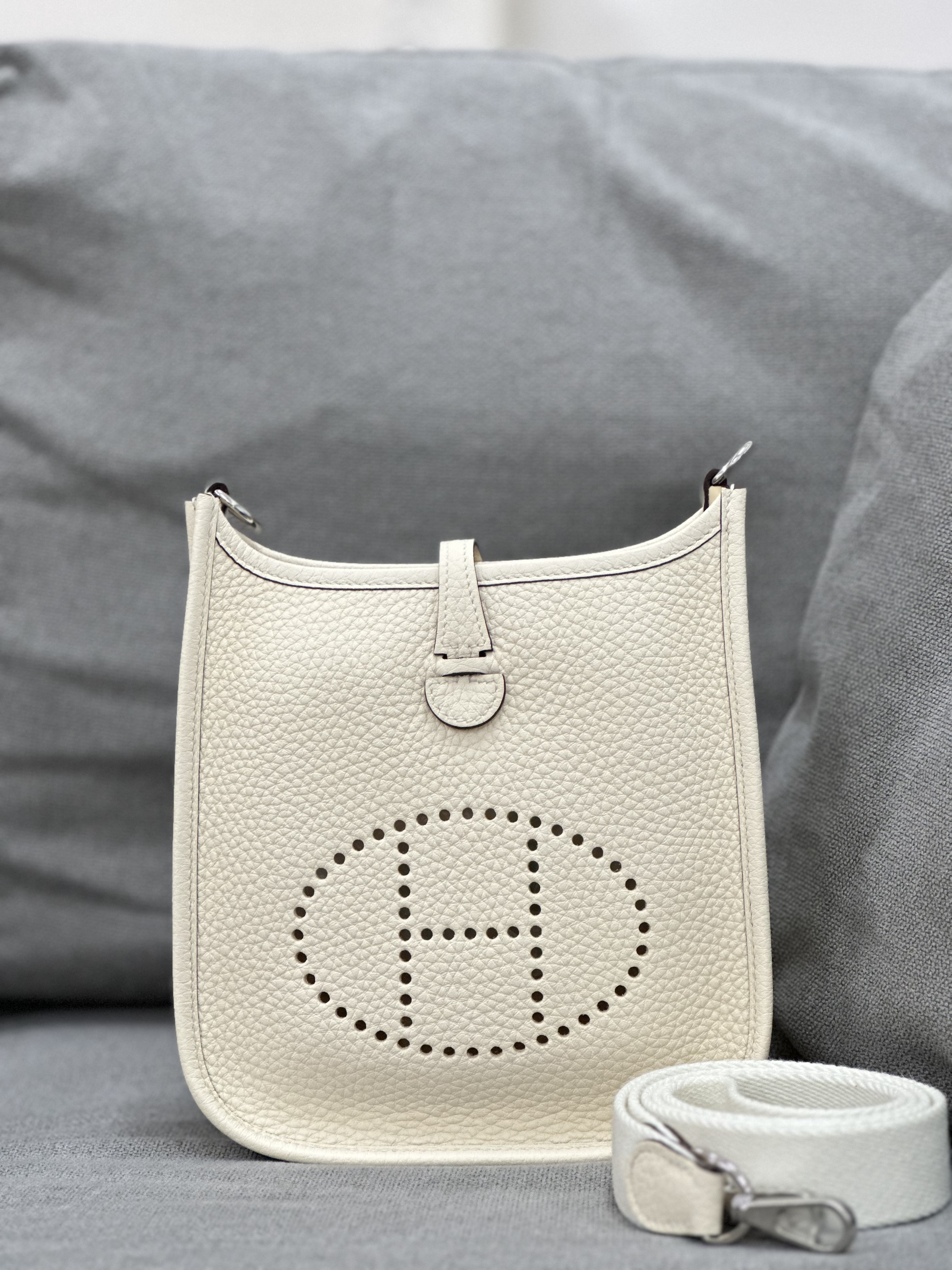 Hermes mini evelyne nata 銀扣