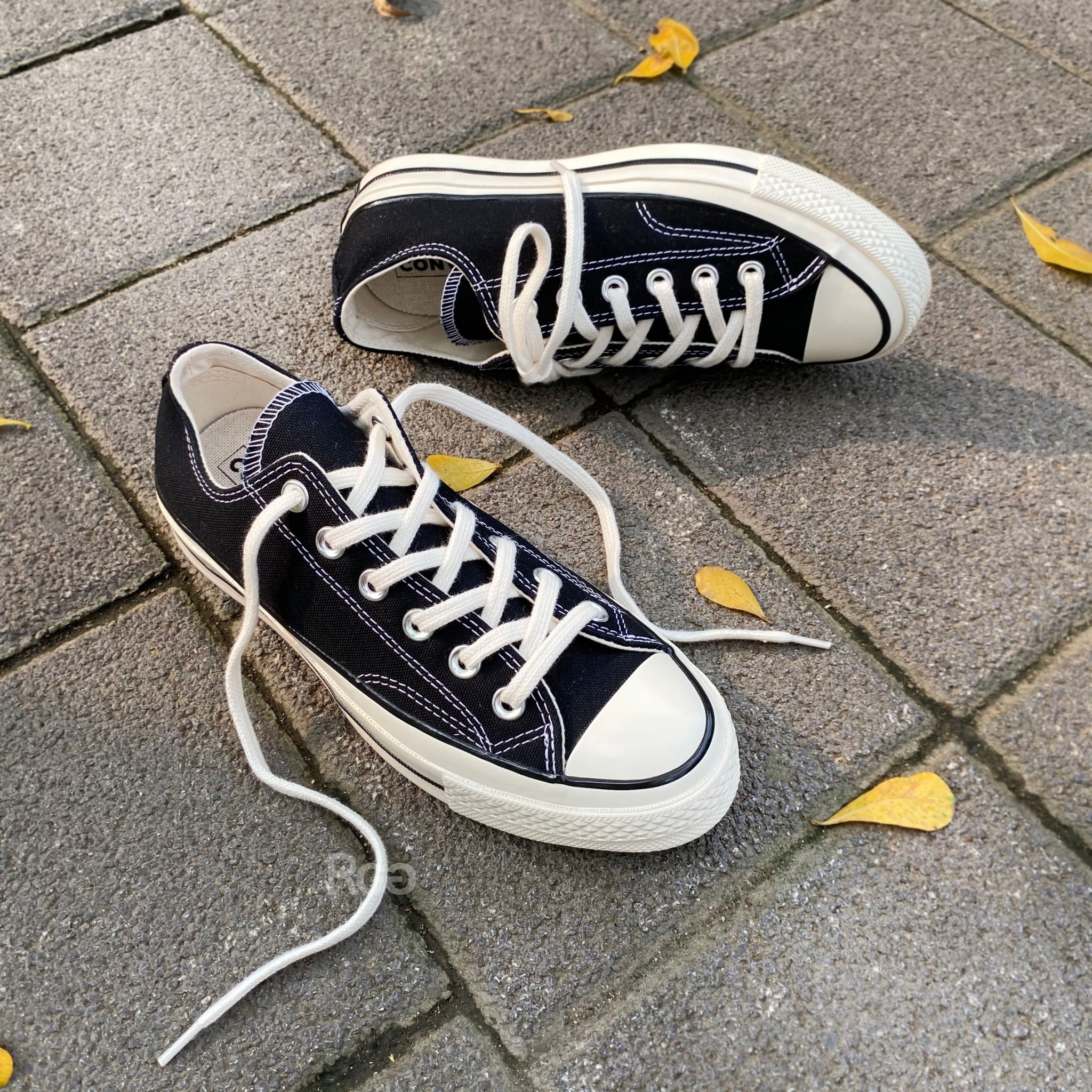 Converse 1970黑色低筒平拍照