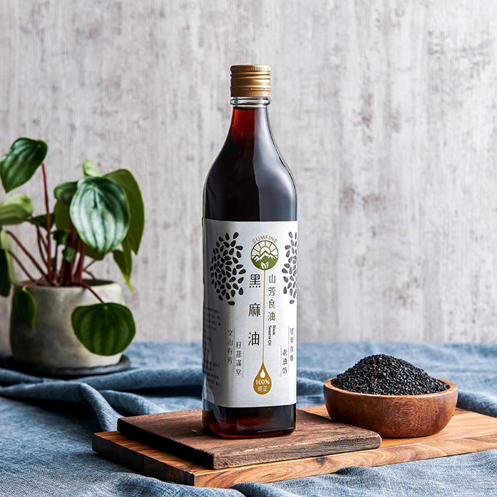 黑麻油-550ml