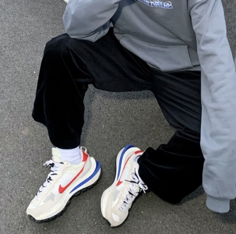 <快速出貨>Sacai x Nike VaporWaffle  白