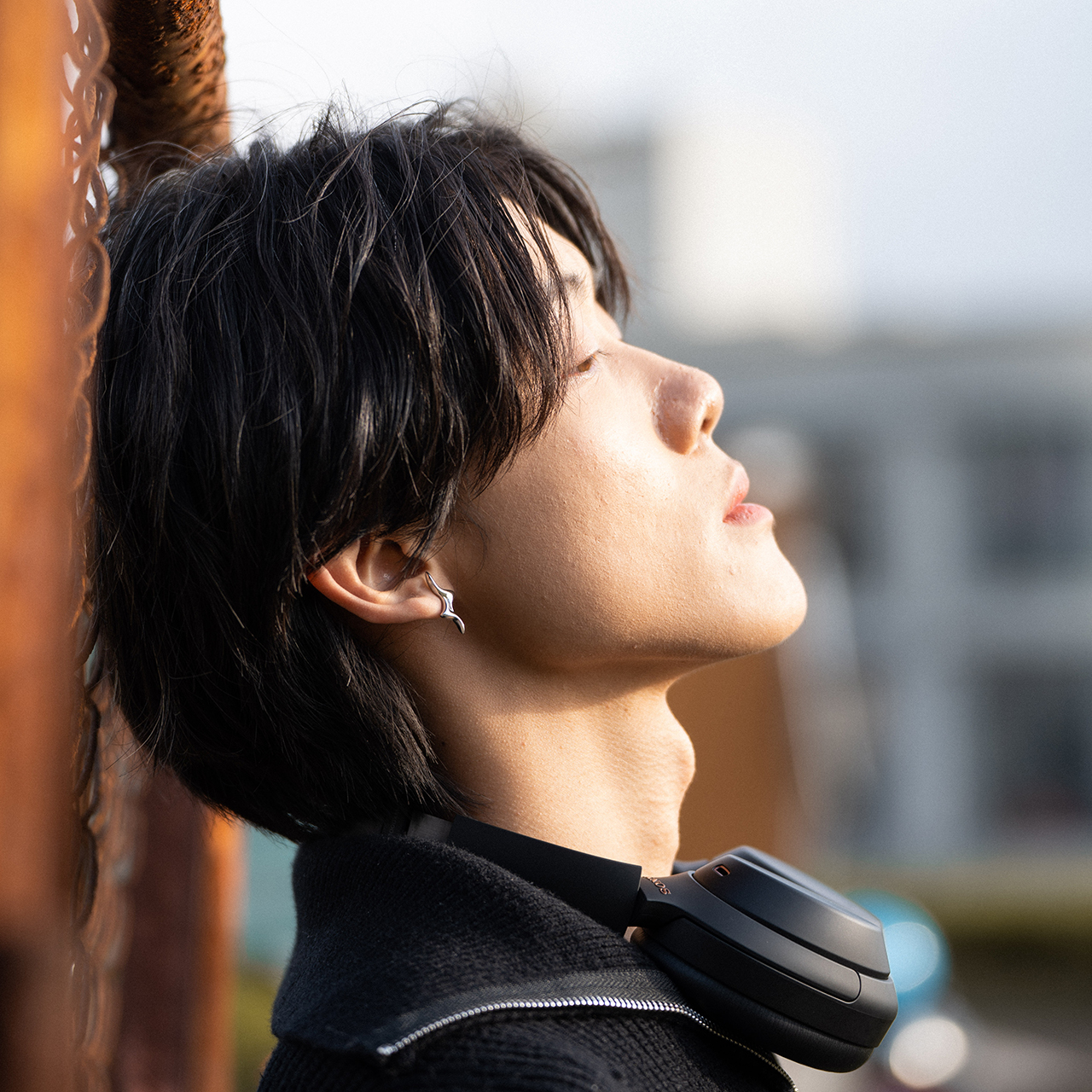 【BLUZ】925s 純銀瞬態流線耳針