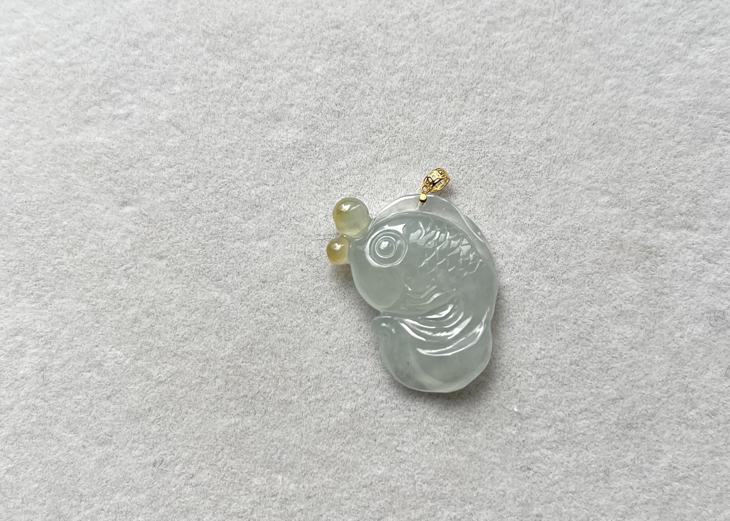 高冰黃加綠魚躍龍門墜飾