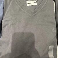 [S] CALVIN KLEIN V-NECK T-SHIRT,BLACK, SP40583082-40HP298001 (SCK197)